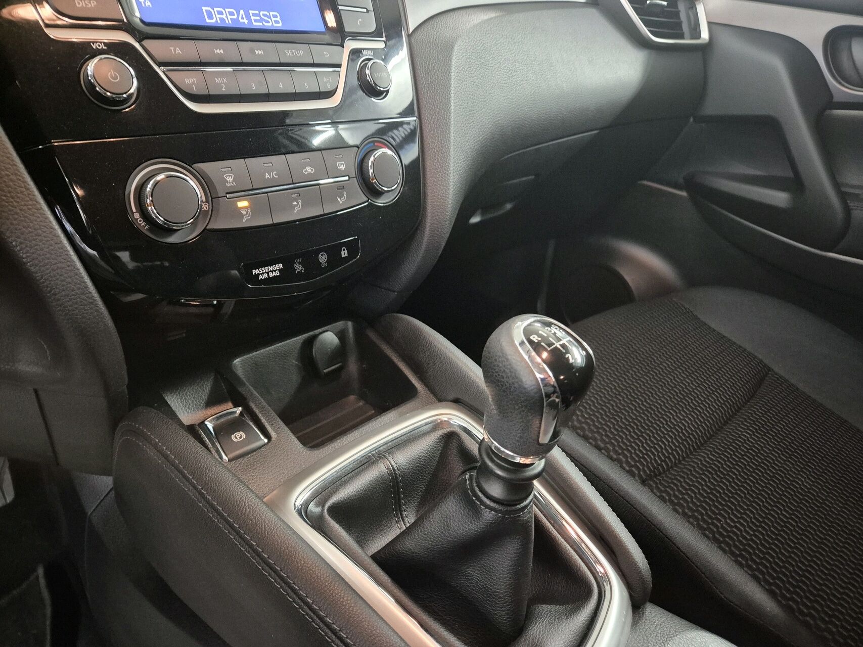 Billede af Nissan Qashqai 1,2 Dig-T Visia 4x2 115HK 5d 6g