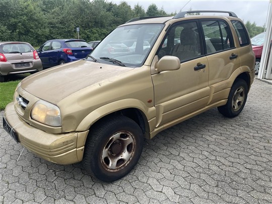 Suzuki Grand Vitara 2,5 V6 4x4 144HK 5d