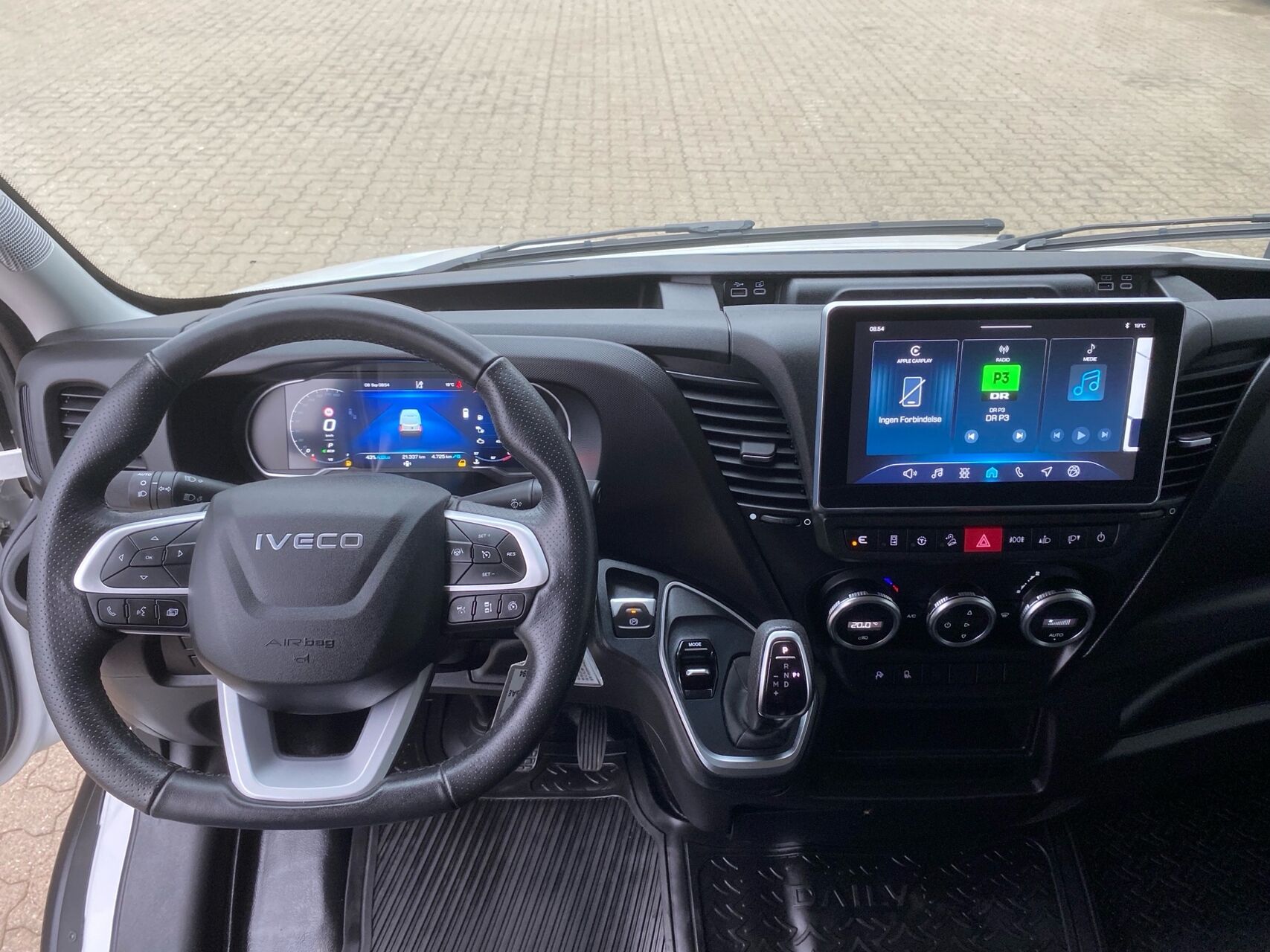 Billede af Iveco Daily 35C18 9m3 3,0 D Hi-Matic 176HK Van 8g Aut.