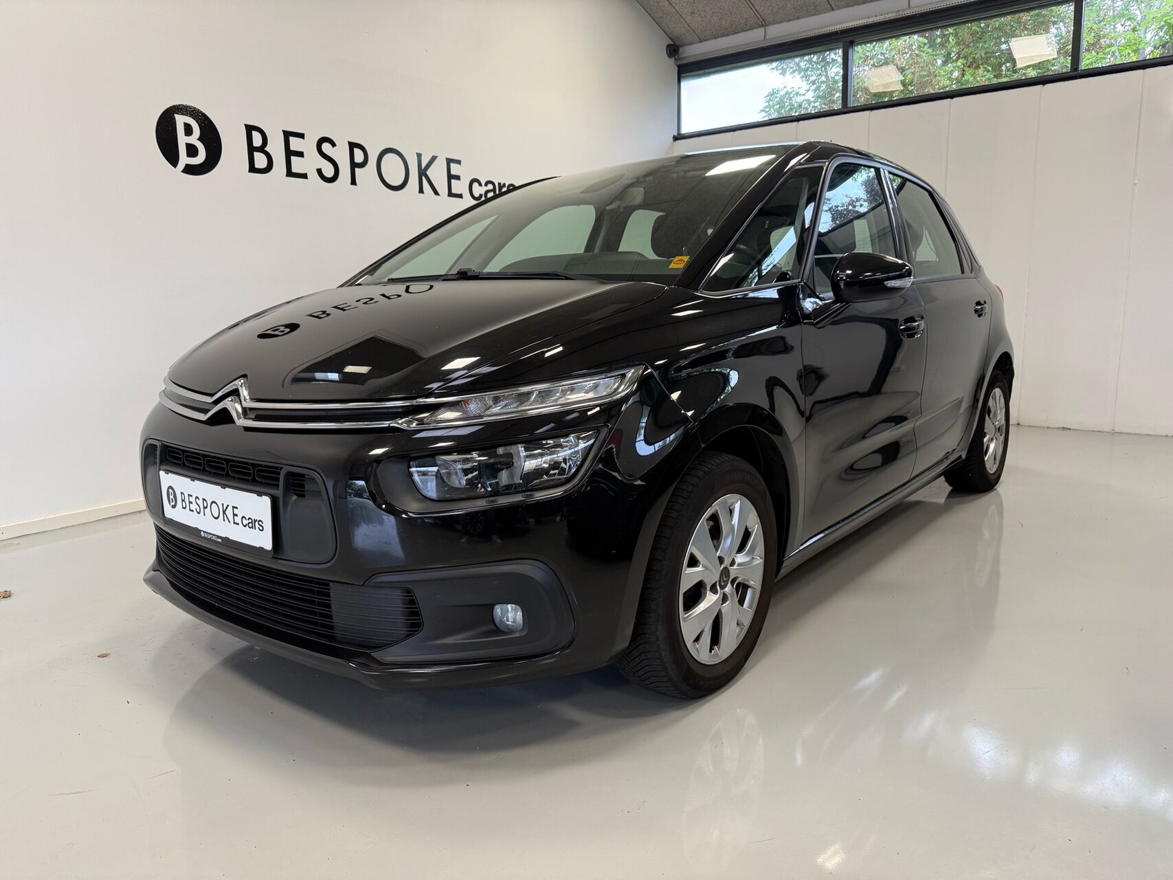 Billede af Citroën C4 SpaceTourer 1,5 Blue HDi Platinum EAT8 130HK 8g Aut.