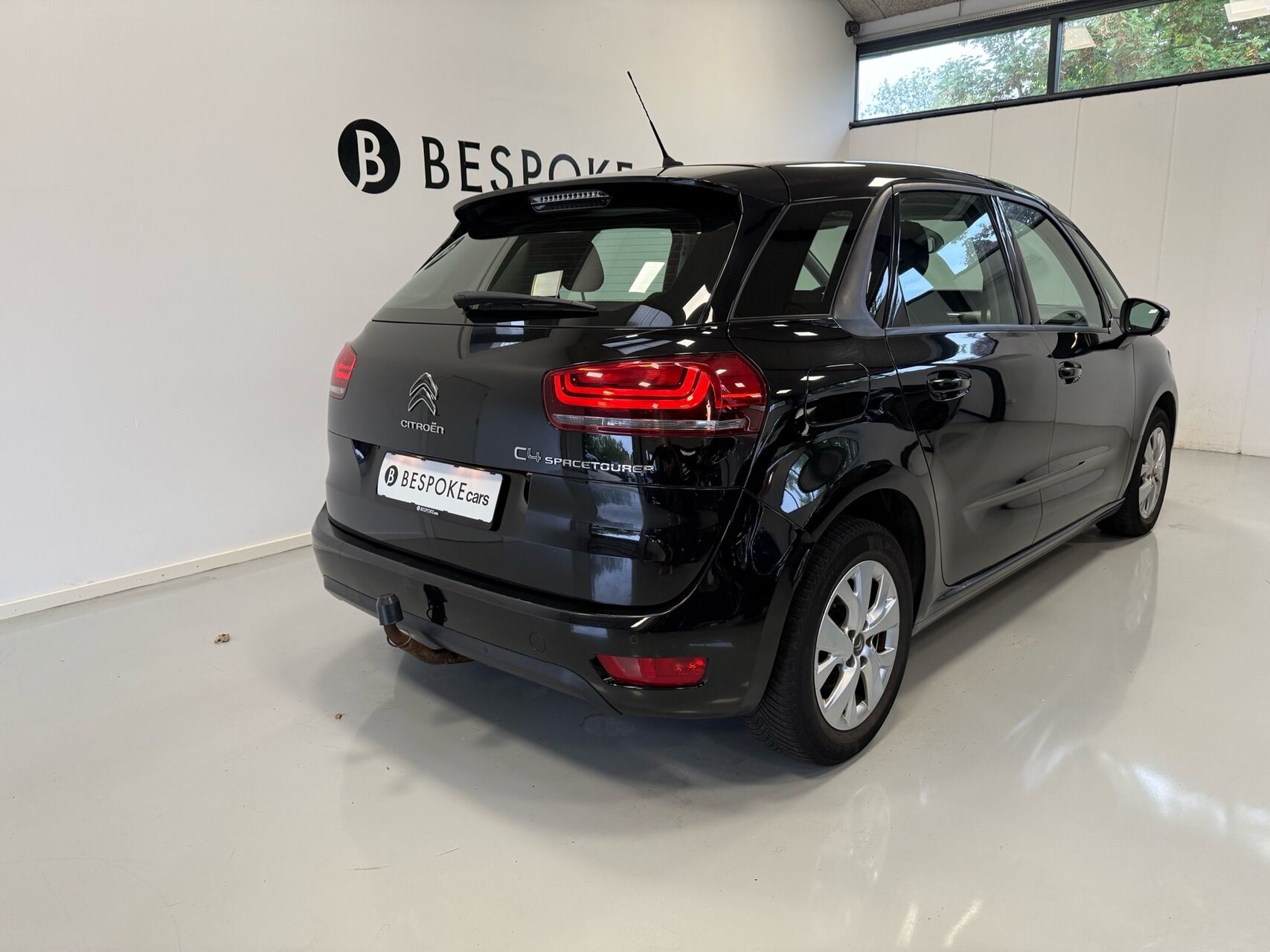 Billede af Citroën C4 SpaceTourer 1,5 Blue HDi Platinum EAT8 130HK 8g Aut.