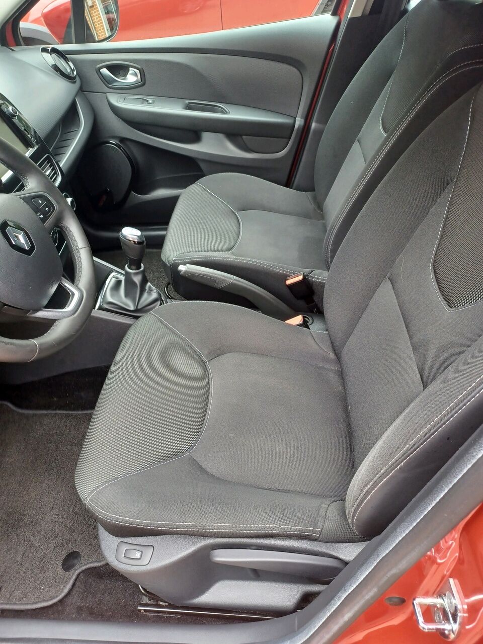 Billede af Renault Clio Sport Tourer 0,9 Energy TCe GO! 90HK Stc