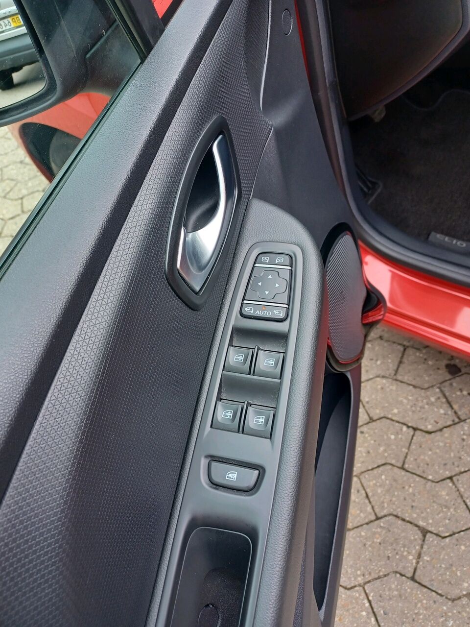 Billede af Renault Clio Sport Tourer 0,9 Energy TCe GO! 90HK Stc