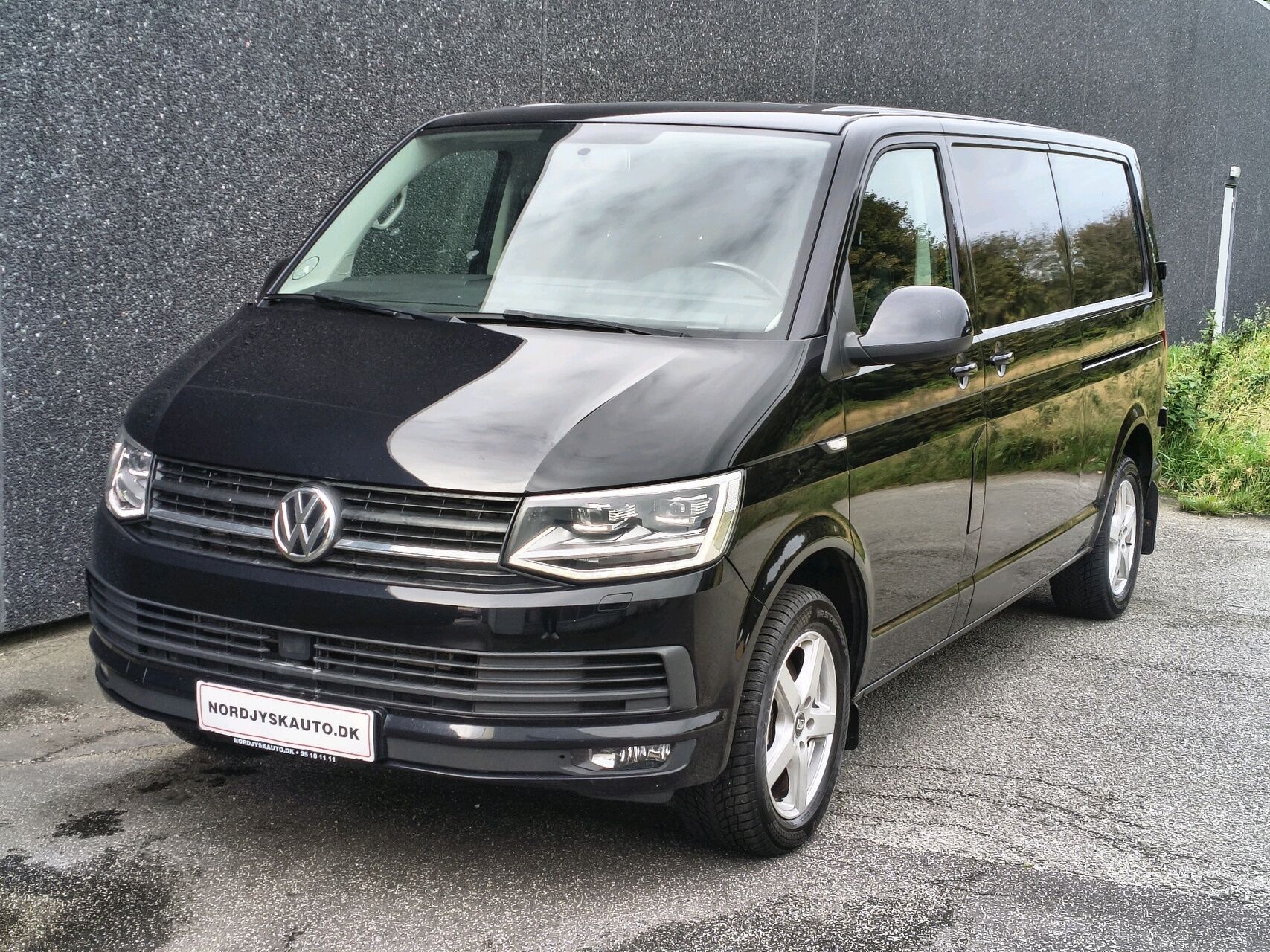 Billede af VW Transporter Lang 2,0 TDI DSG 204HK Van 7g Aut.