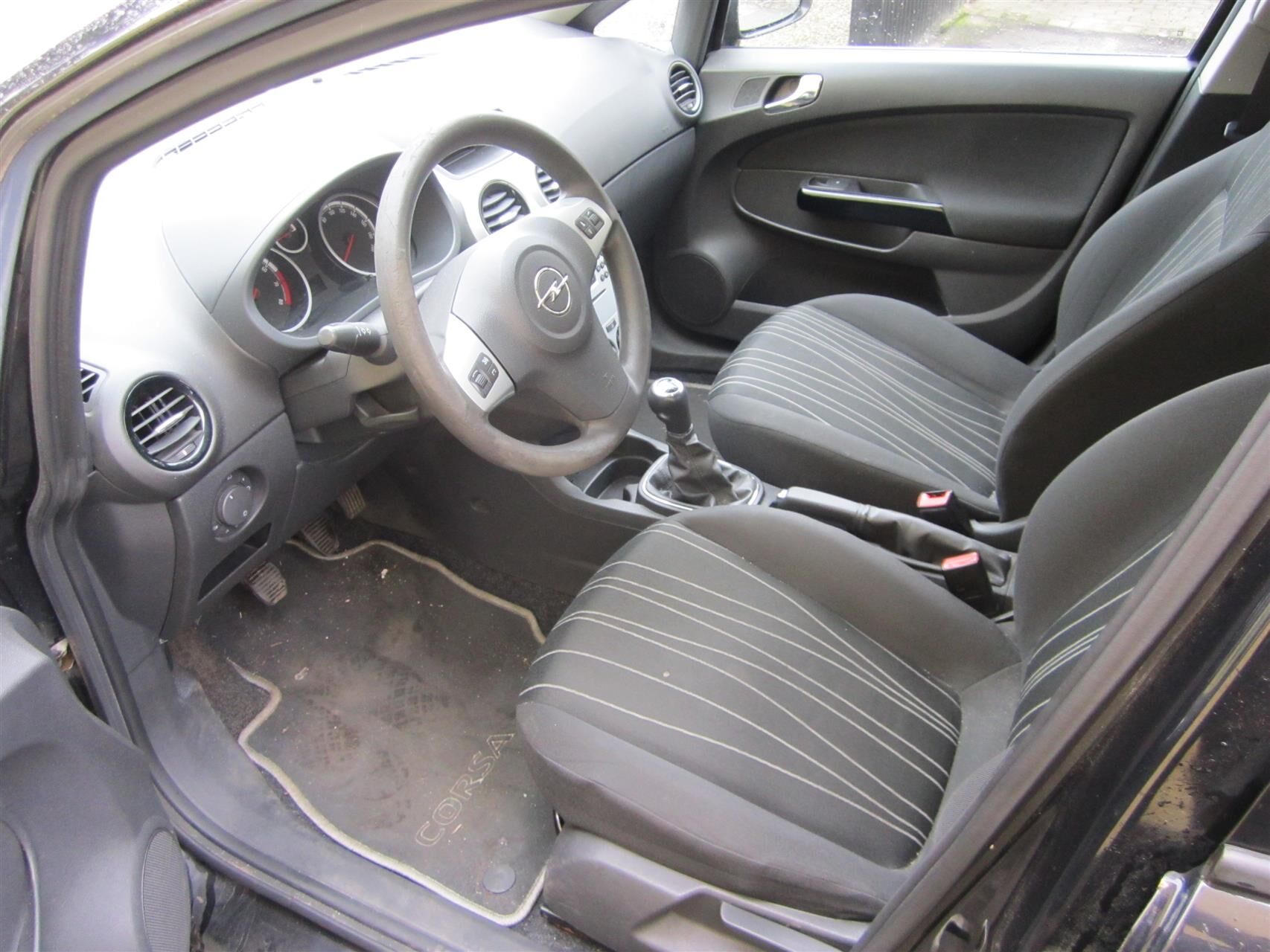 Billede af Opel Corsa 1,0 Twinport Essentia 60HK 5d