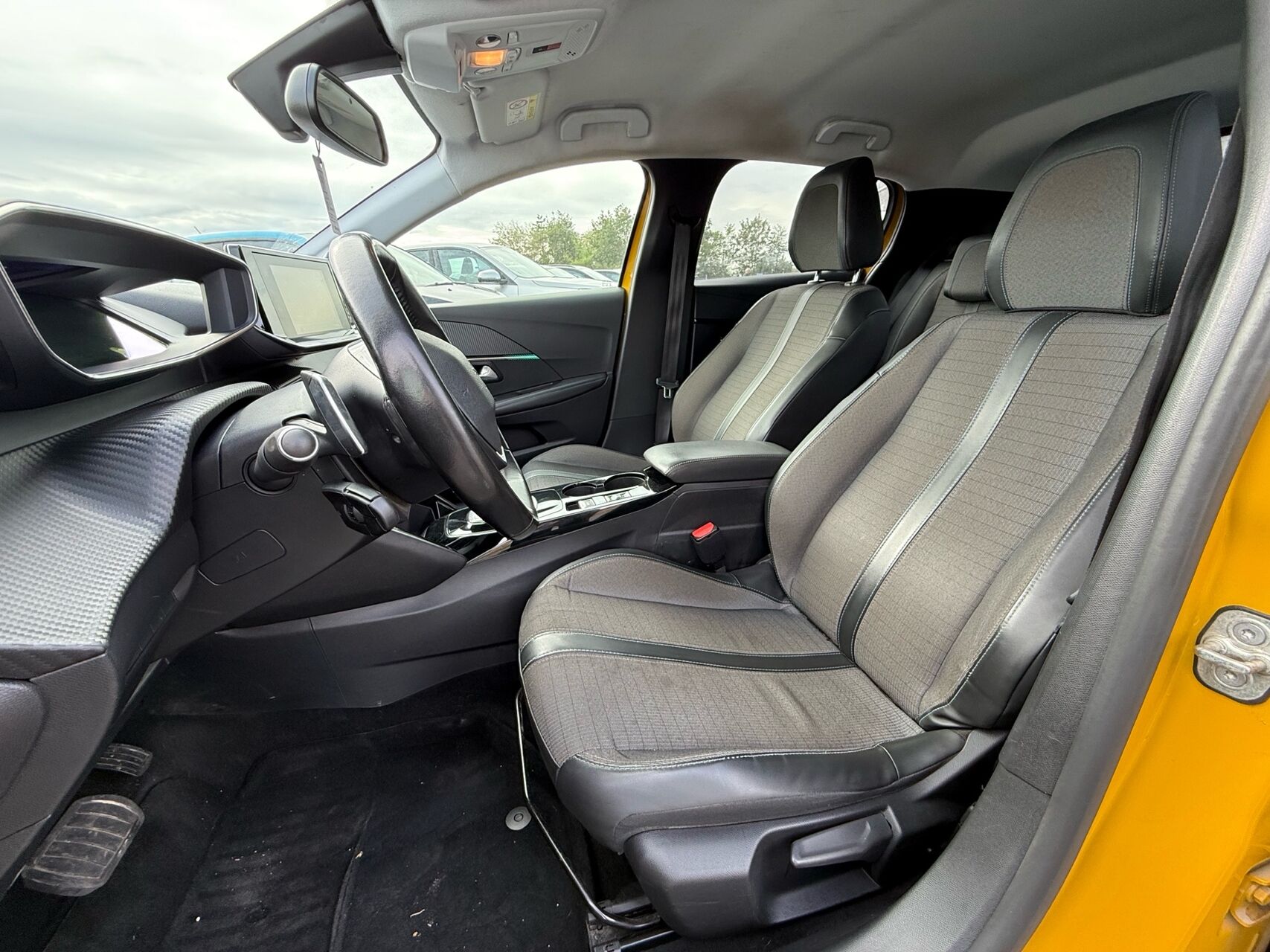 Billede af Peugeot 208 1,2 PureTech Allure+ EAT8 100HK 5d 8g Aut.