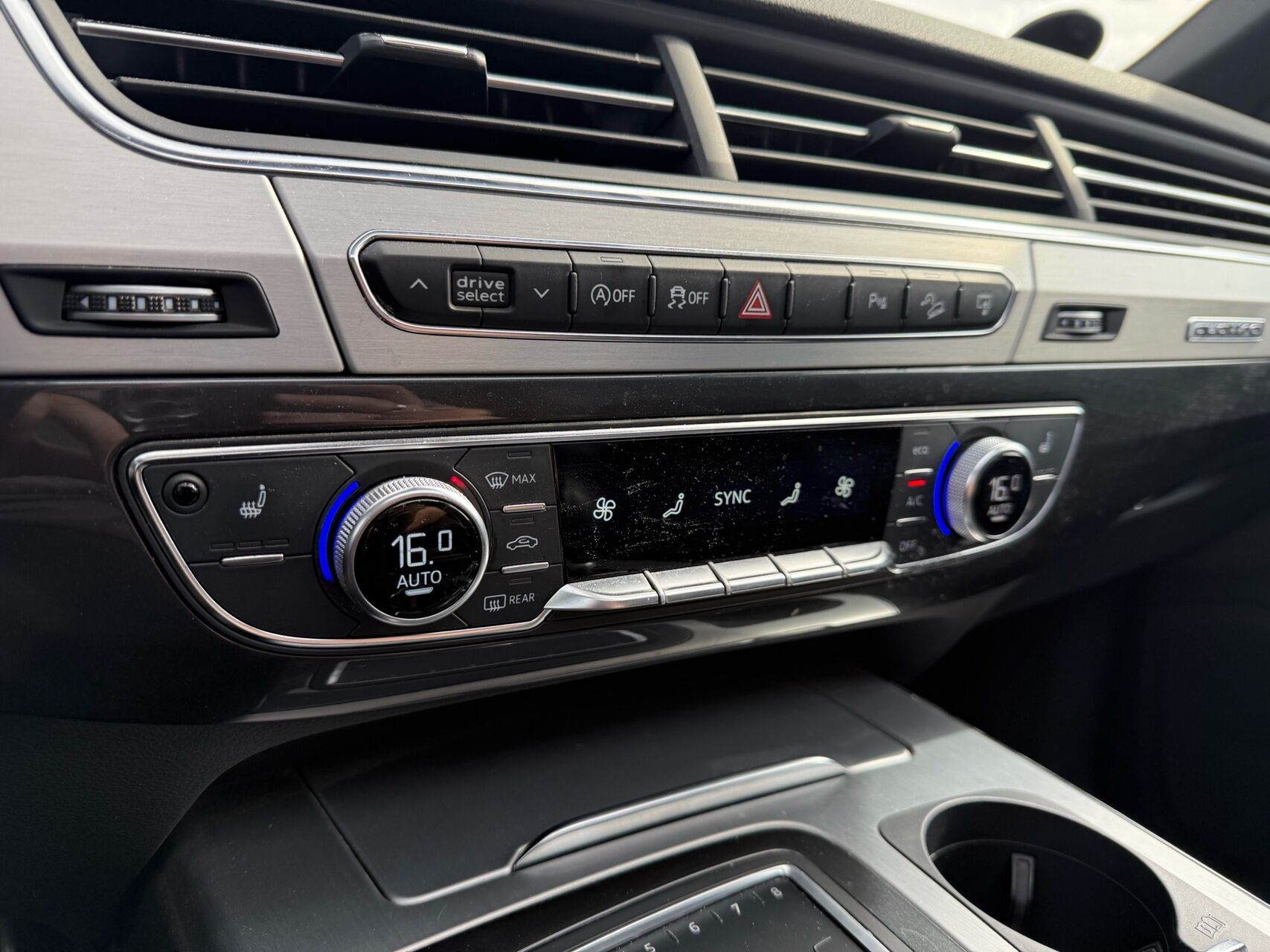 Billede af Audi Q7 3,0 TDI S Line Quattro Tiptr. 272HK 5d 8g Aut.