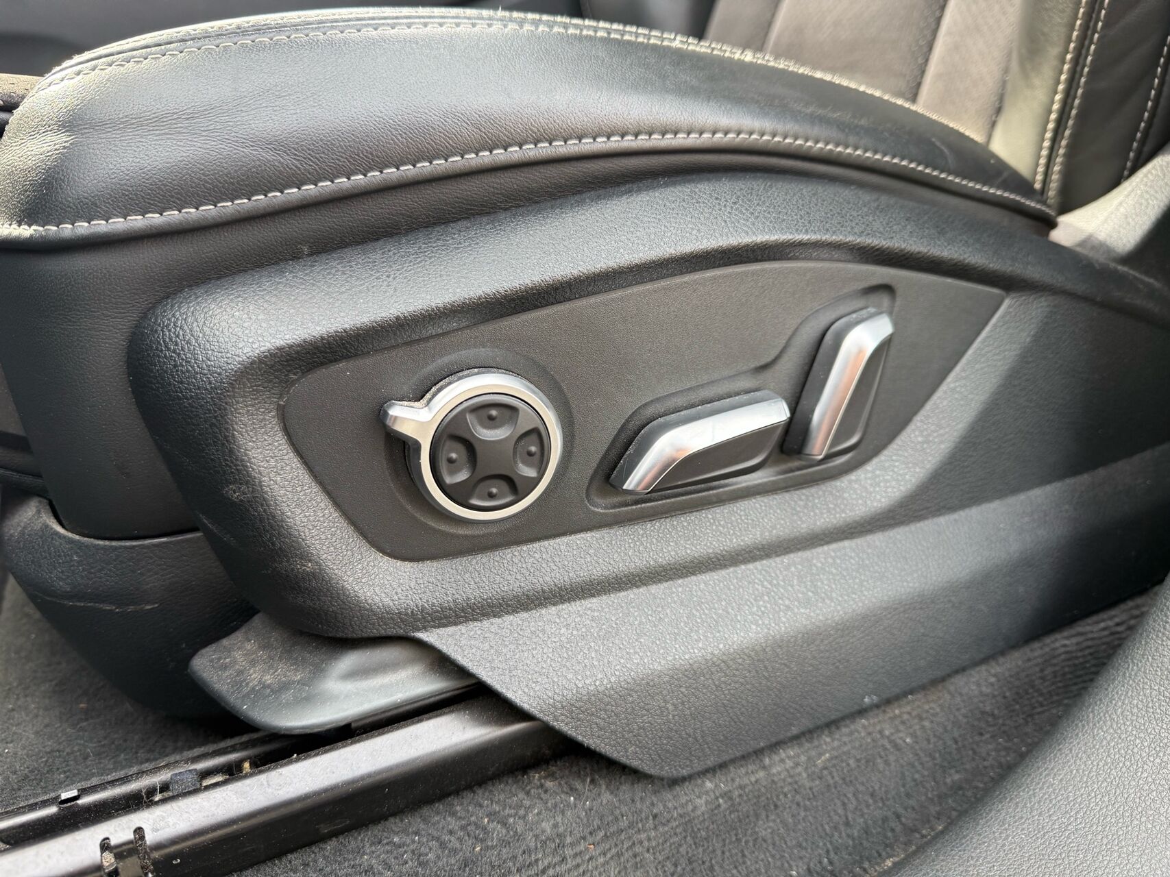Billede af Audi Q7 3,0 TDI S Line Quattro Tiptr. 272HK 5d 8g Aut.