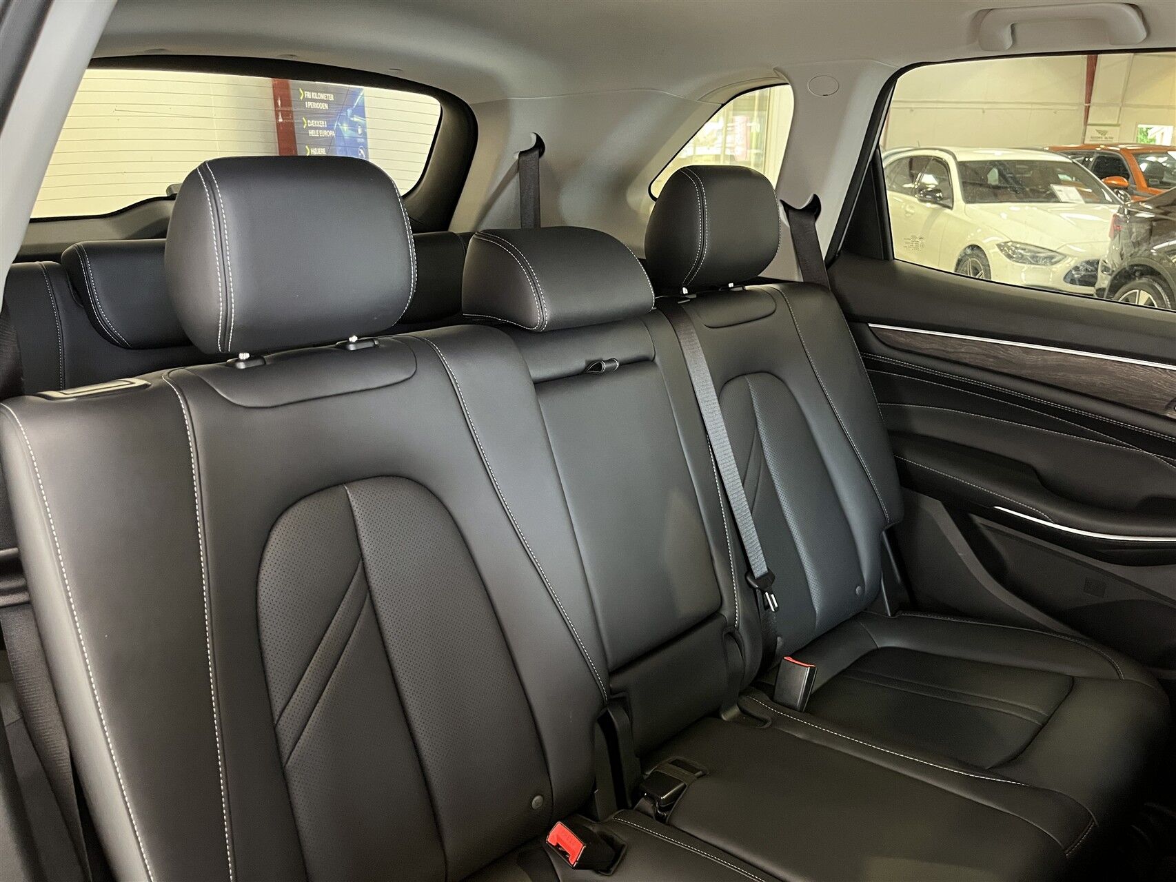 Billede af Navor E5 1,5 B/EL Rock E-CVT 7 Personers 218HK 5d Aut. 