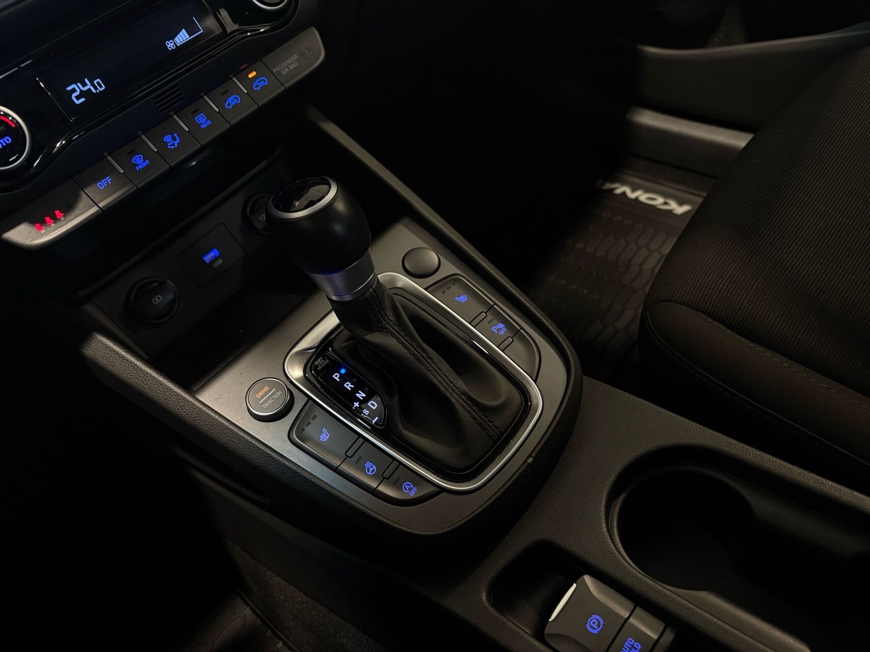 Billede af Hyundai Kona 1,0 T-GDI Essential DCT 120HK 5d 7g Aut.