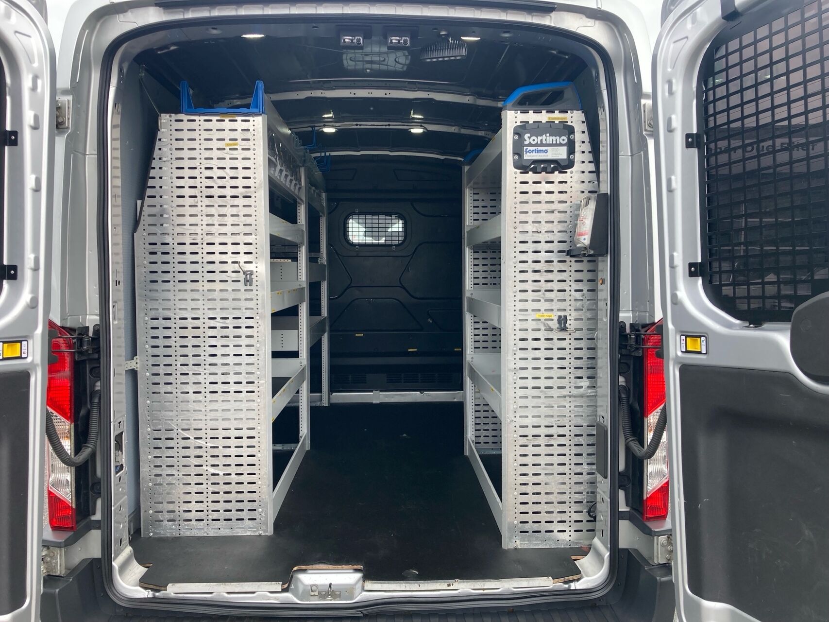 Billede af Ford Transit 350 L2H2 2,0 TDCi Trend 170HK Van 6g
