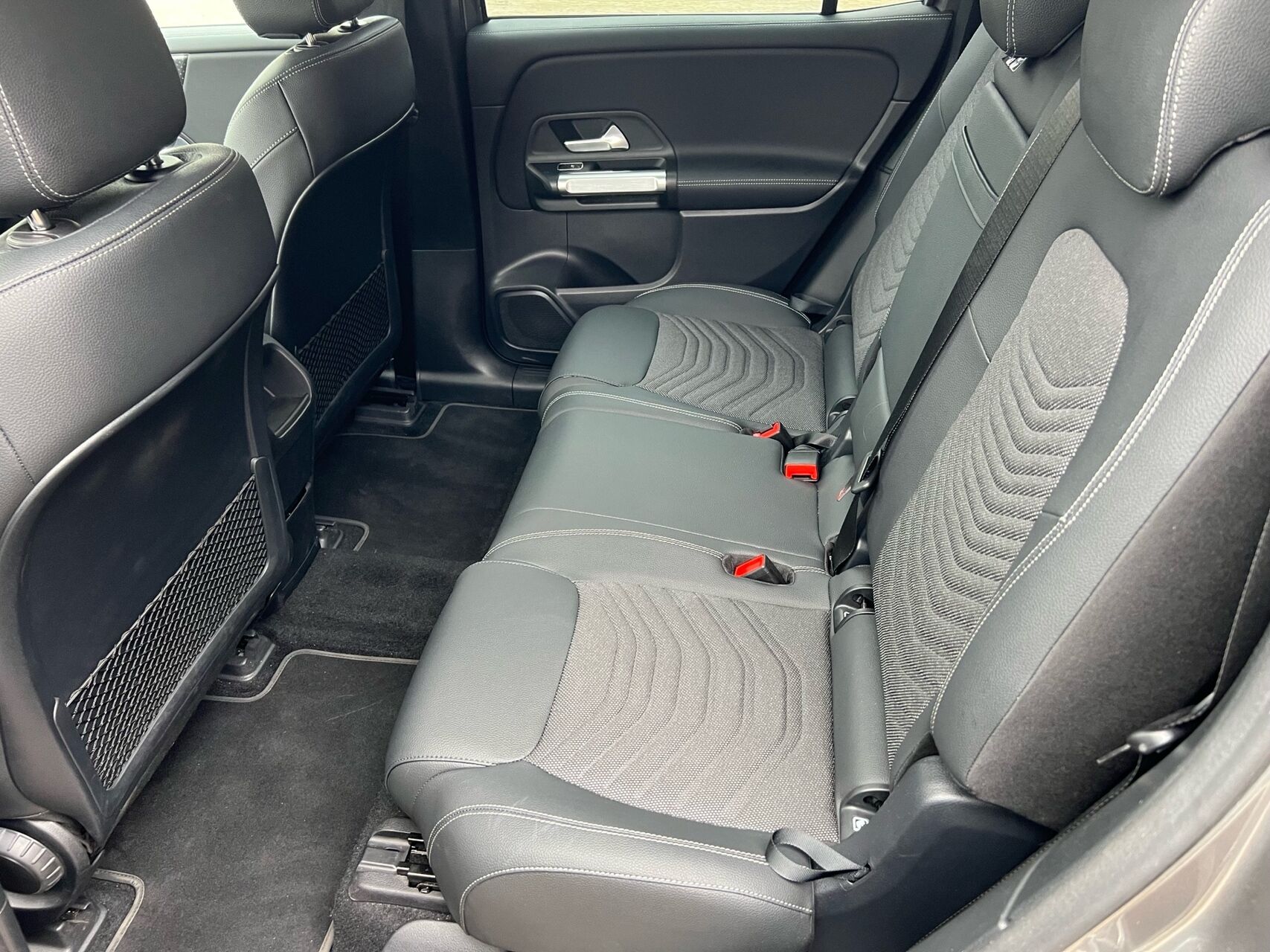 Billede af Mercedes-Benz EQB 250+ EL Progressive 7 pers. 190HK 5d Aut.