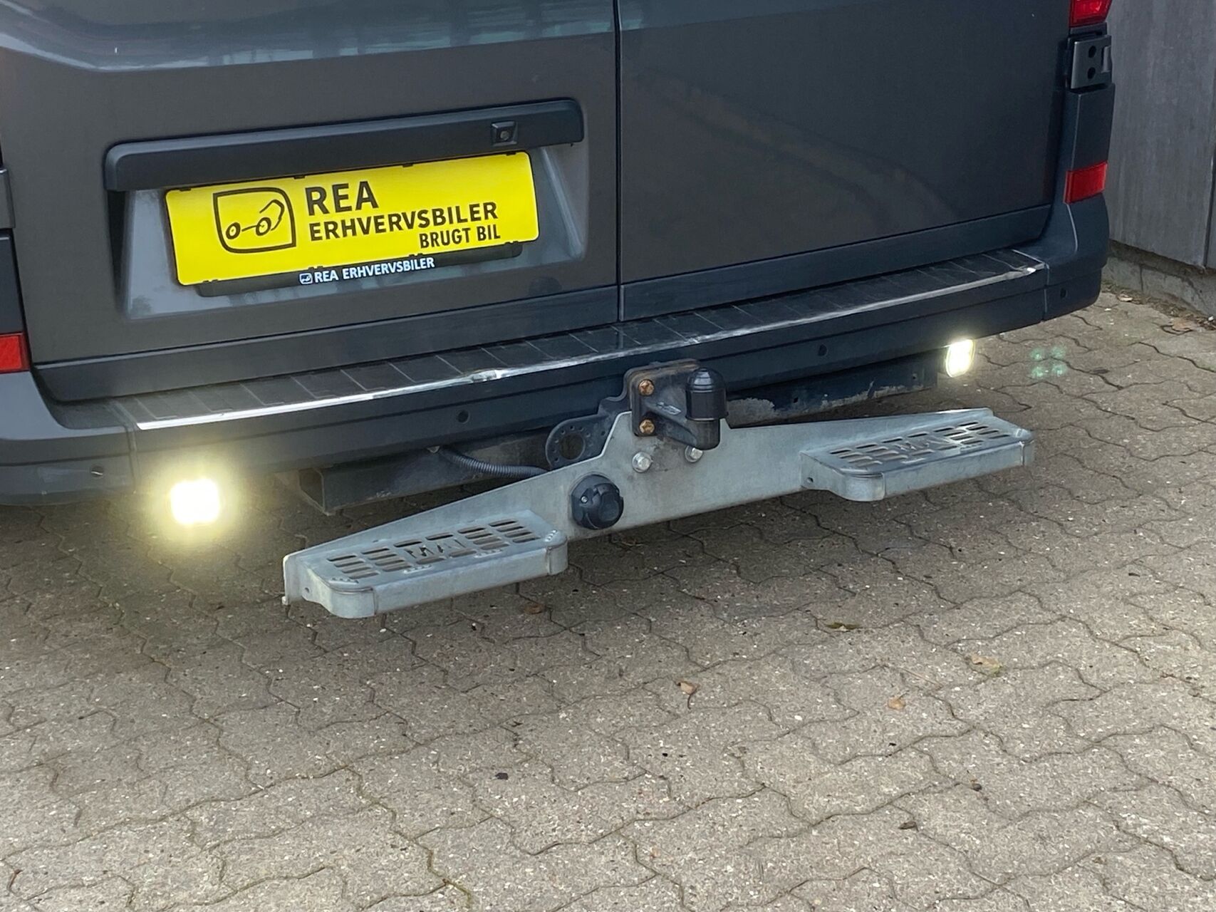Billede af VW Crafter 35 L3H2 2,0 TDI SCR 177HK Van 8g Aut.