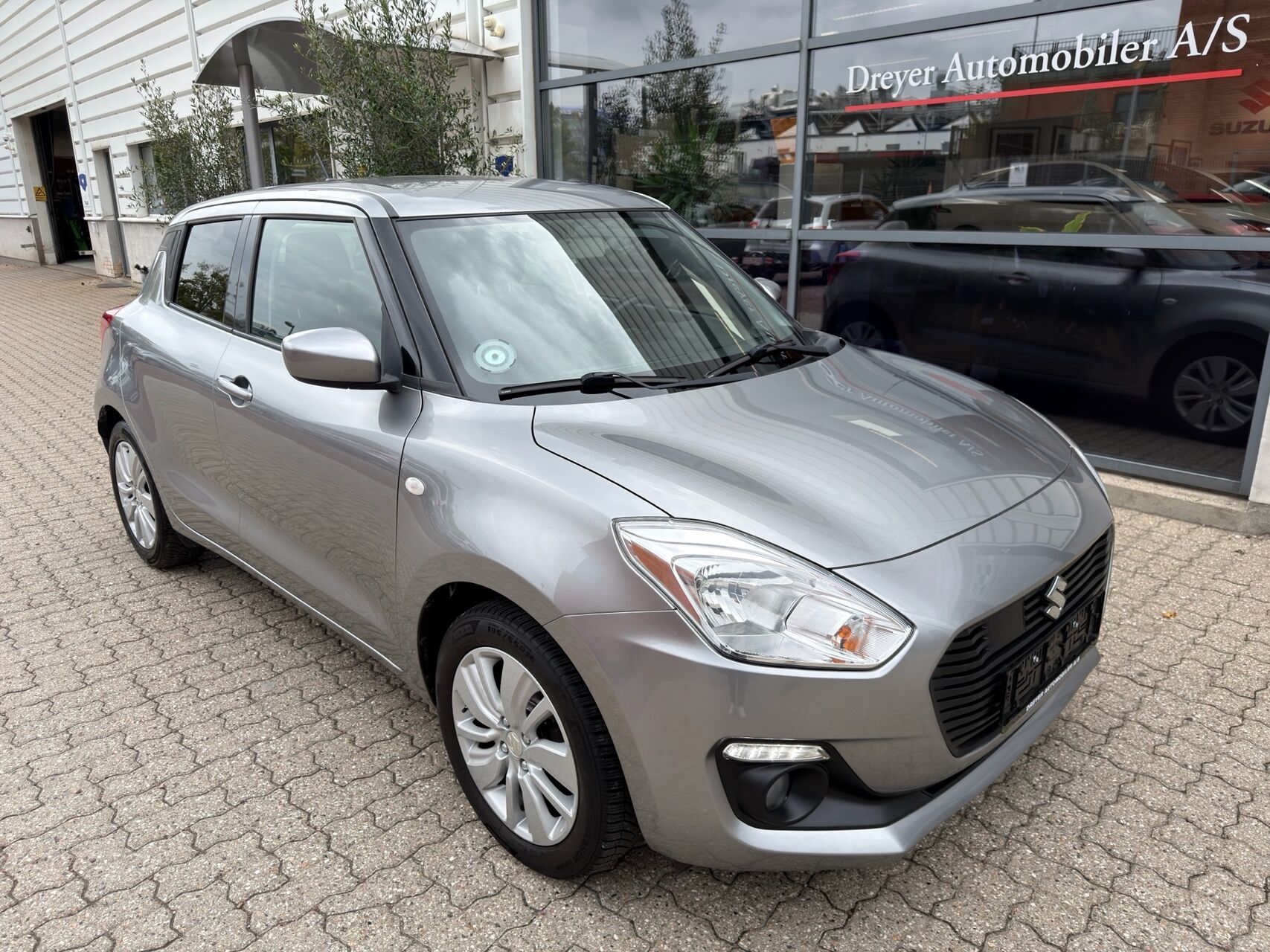 Billede af Suzuki Swift 1,2 Dualjet  Mild hybrid Action Star AEB 90HK 5d