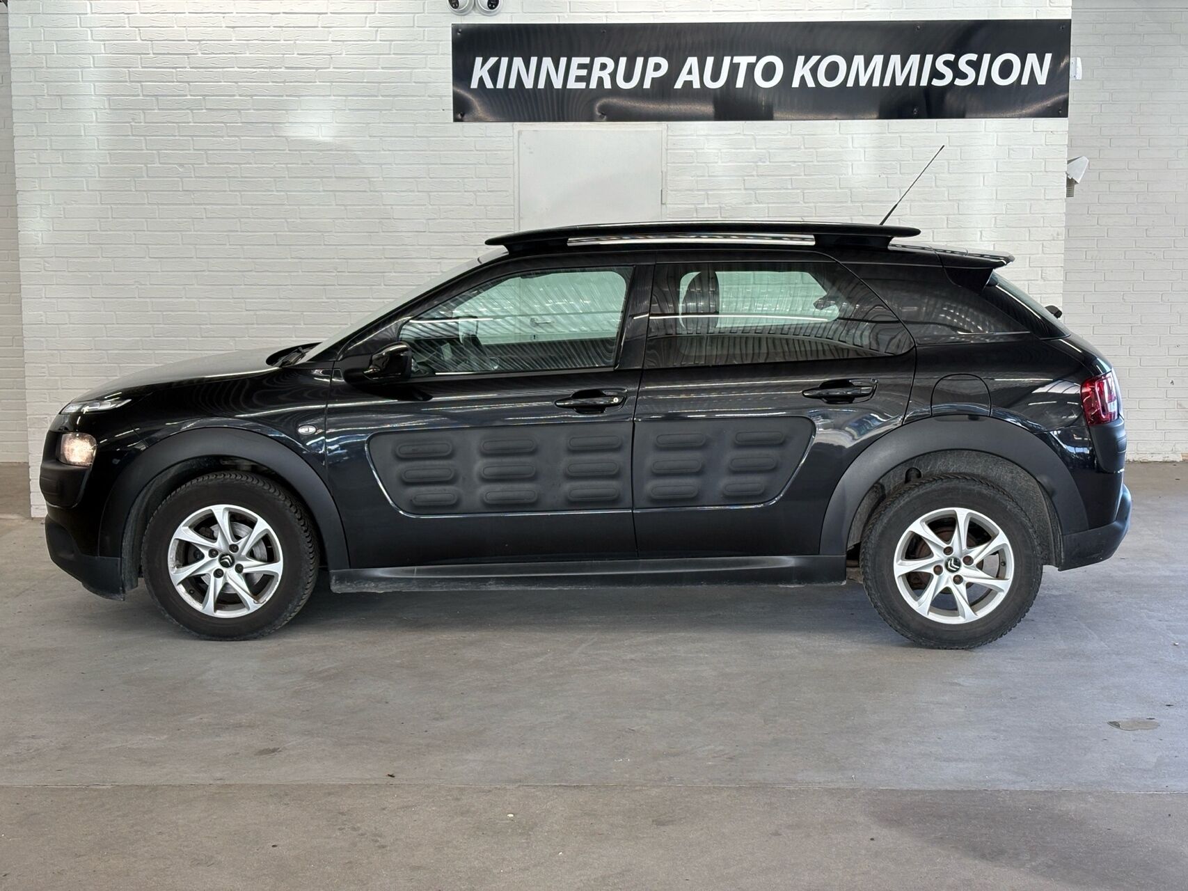 Billede af Citroën C4 Cactus 1,6 Blue HDi Iconic start/stop 100HK 5d