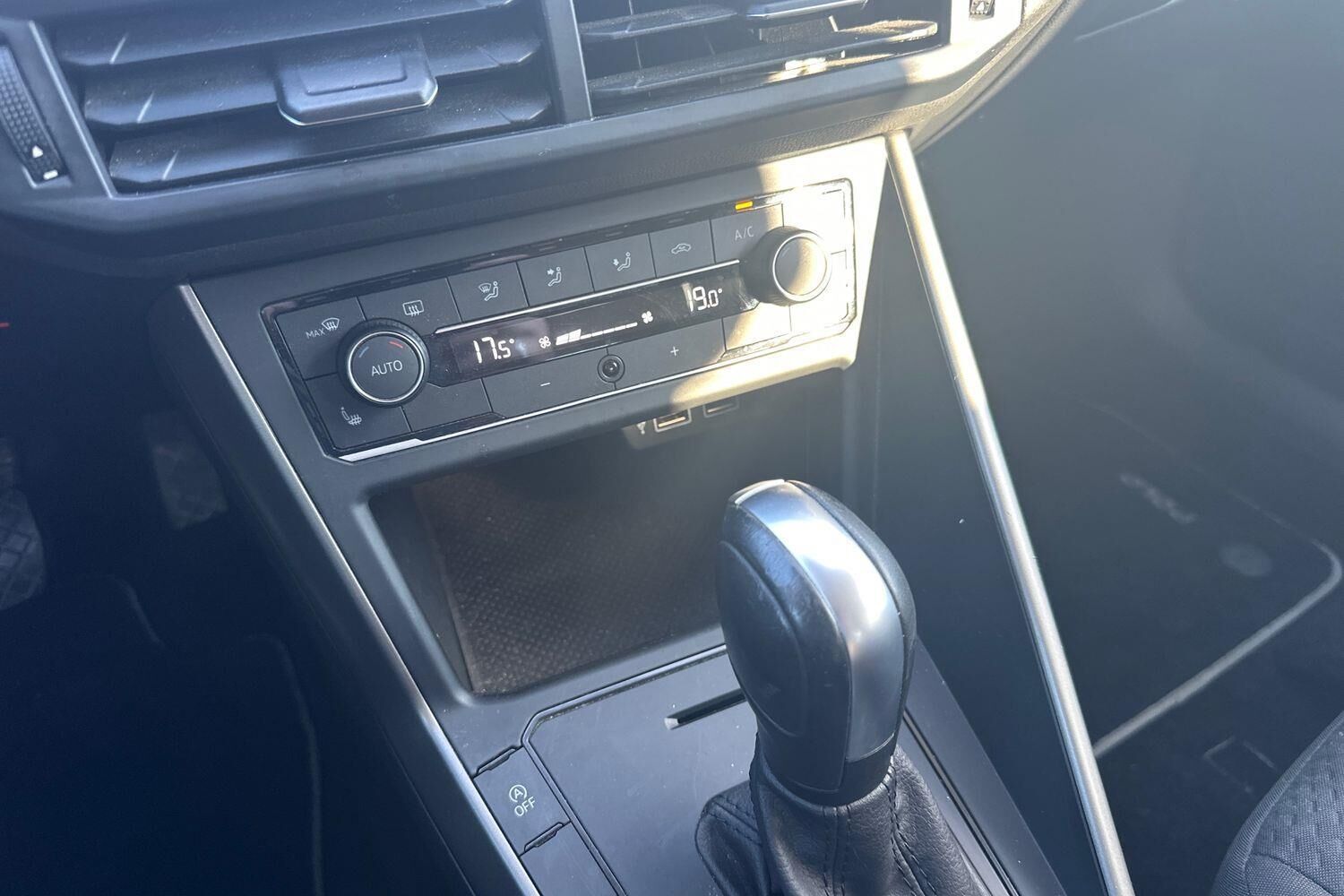 Billede af VW Polo 1,0 TSI Comfortline Connect DSG 95HK 5d 7g Aut.