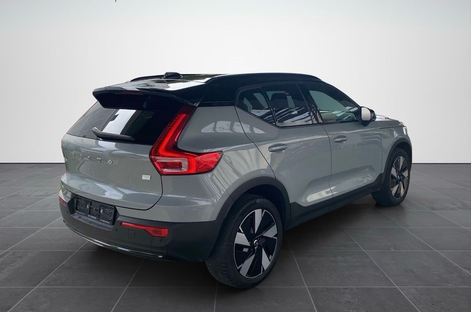 Billede af Volvo XC40 Recharge Twin Plus AWD 408HK 5d Aut.