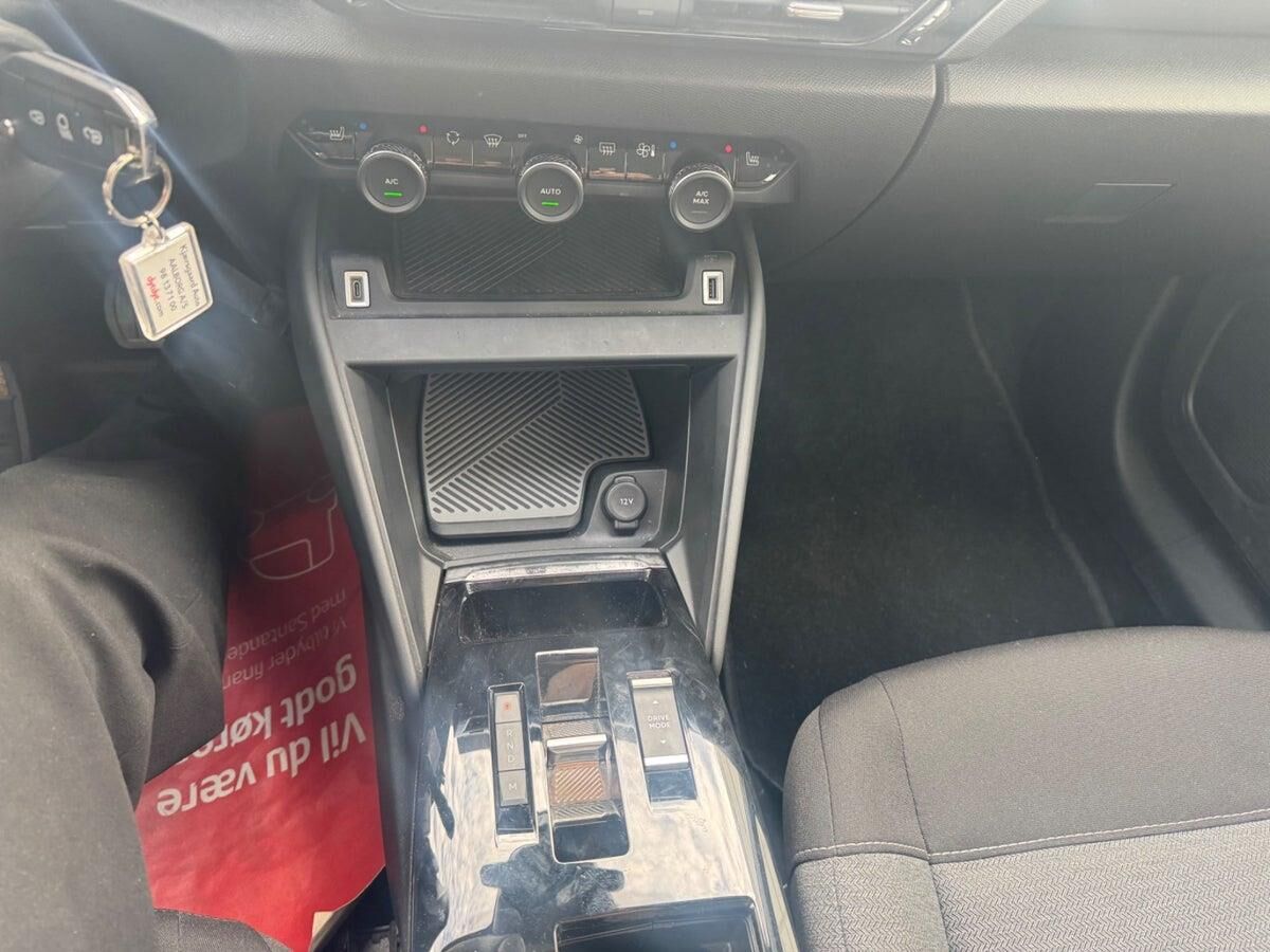 Billede af Citroën C4 1,5 Blue HDi Feel EAT8 130HK 5d 8g Aut.