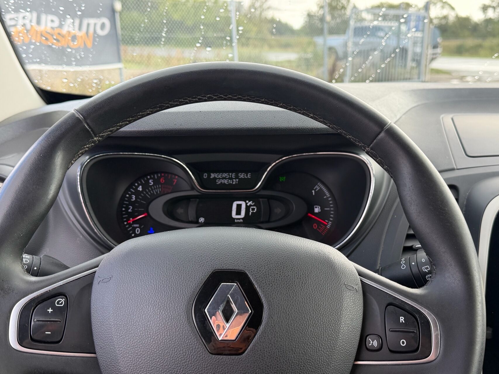 Billede af Renault Captur 1,2 TCE Zen EDC 120HK 5d 6g Aut.