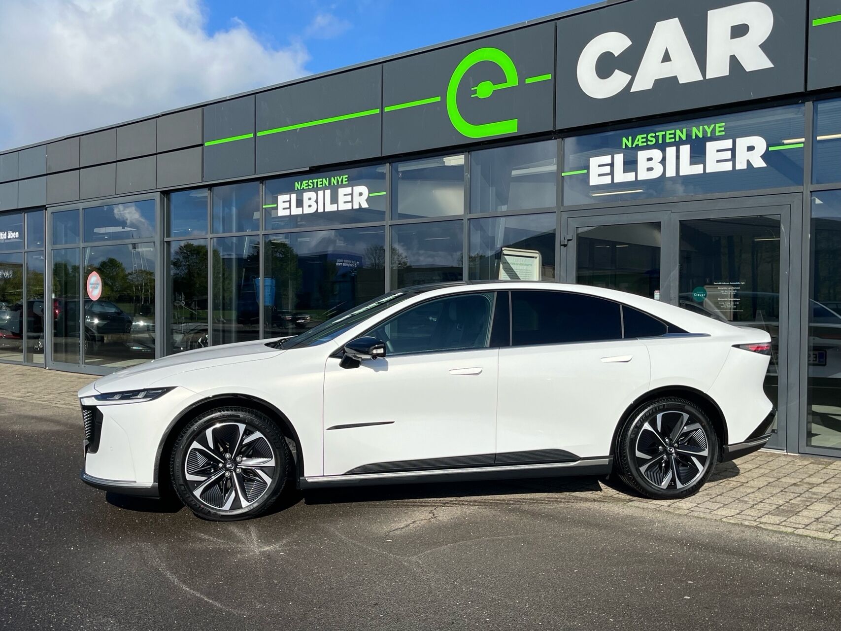Billede af Mazda 6e EL Takumi 258HK 5d Aut.