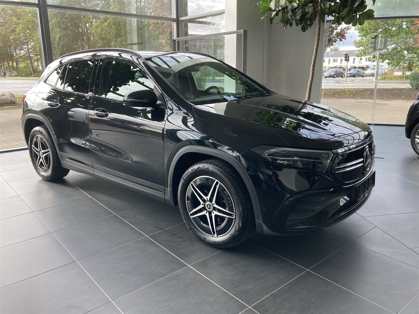 Billede af Mercedes-Benz EQA 250 EL 190HK 5d Aut.