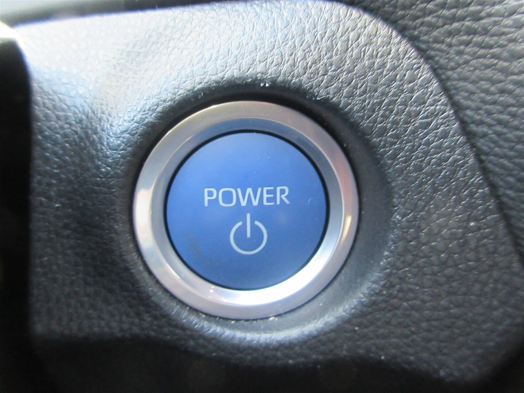 Billede af Toyota RAV4 Plug-in 2,5 Plugin-hybrid H3 Premium AWD 306HK 5d 6g Aut.