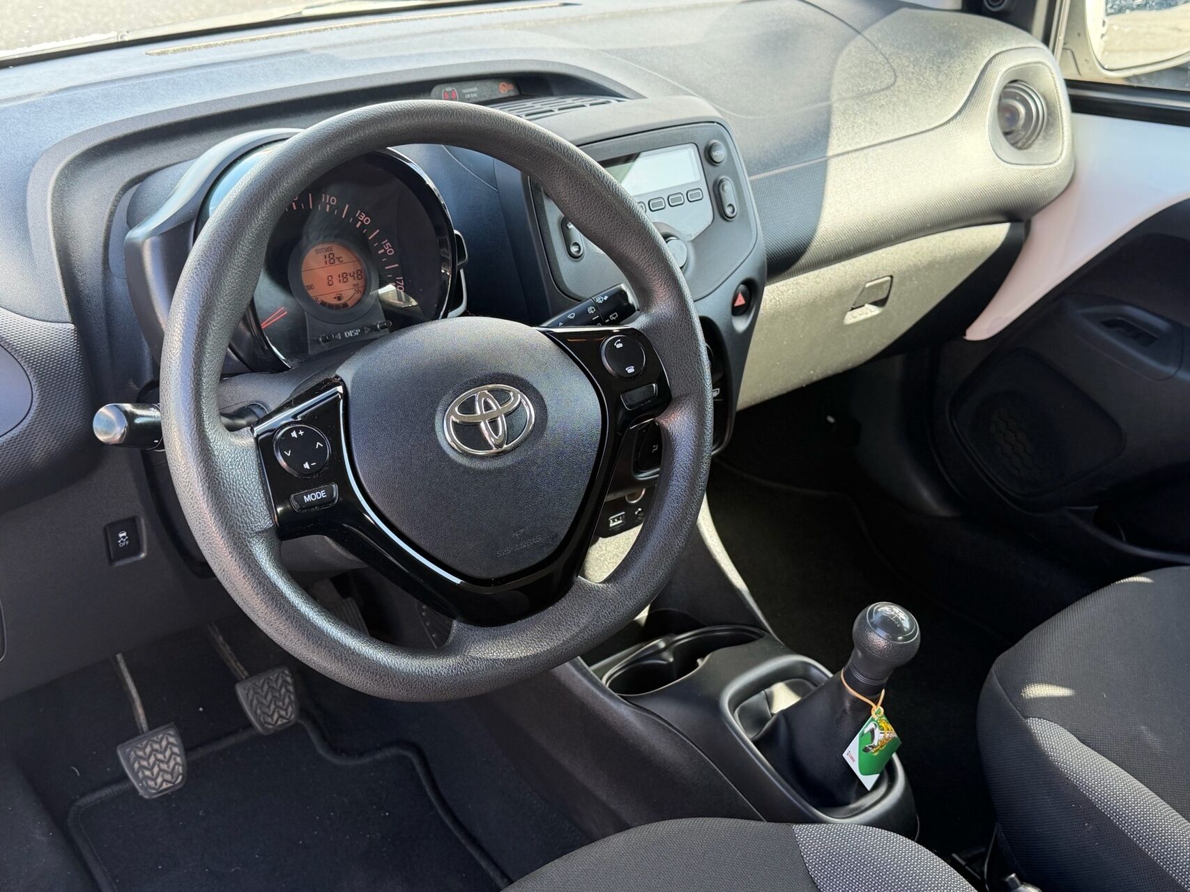 Billede af Toyota Aygo 1,0 VVT-I X 72HK 3d