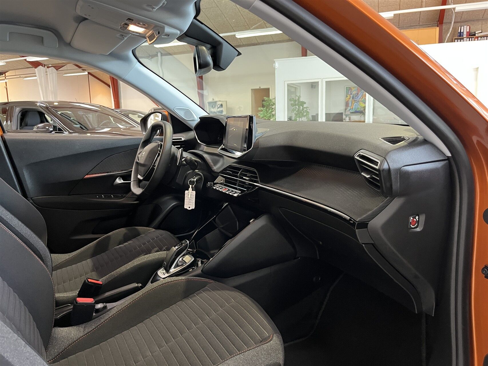Billede af Peugeot 2008 1,2 PureTech Active Limited EAT8 130HK 5d 8g Aut.