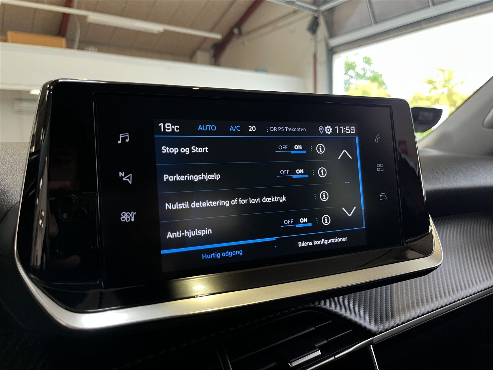 Billede af Peugeot 2008 1,2 PureTech Active Limited EAT8 130HK 5d 8g Aut.