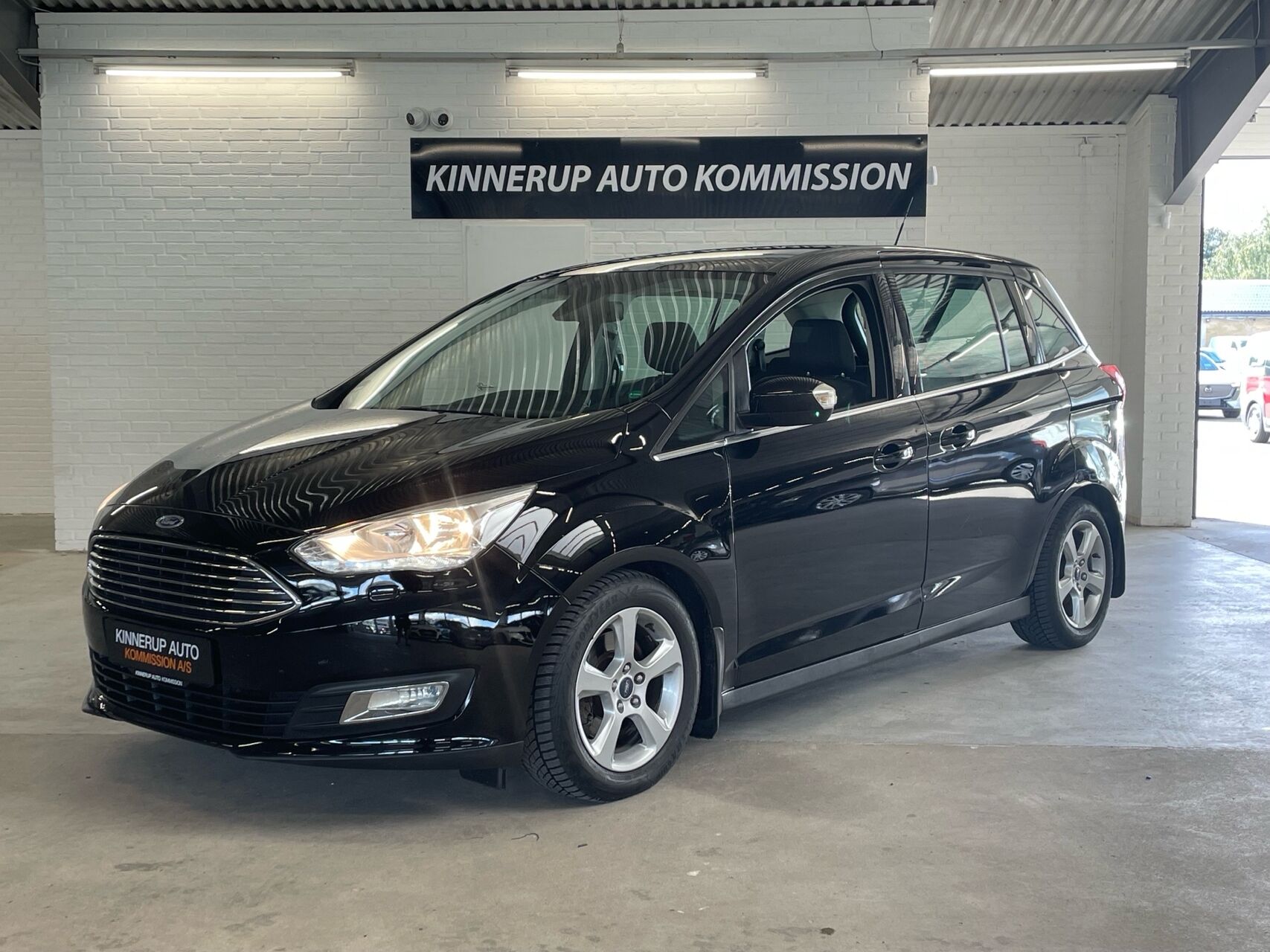 Billede af Ford Grand C-MAX 1,0 EcoBoost Titanium 125HK 6g