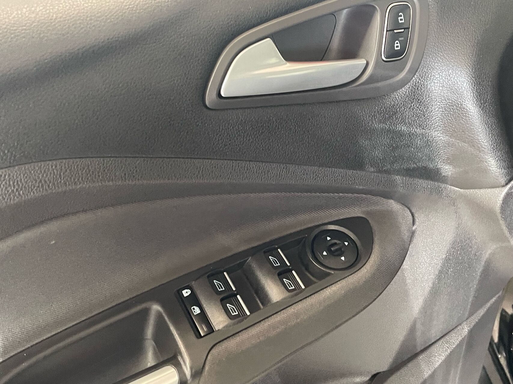 Billede af Ford Grand C-MAX 1,0 EcoBoost Titanium 125HK 6g