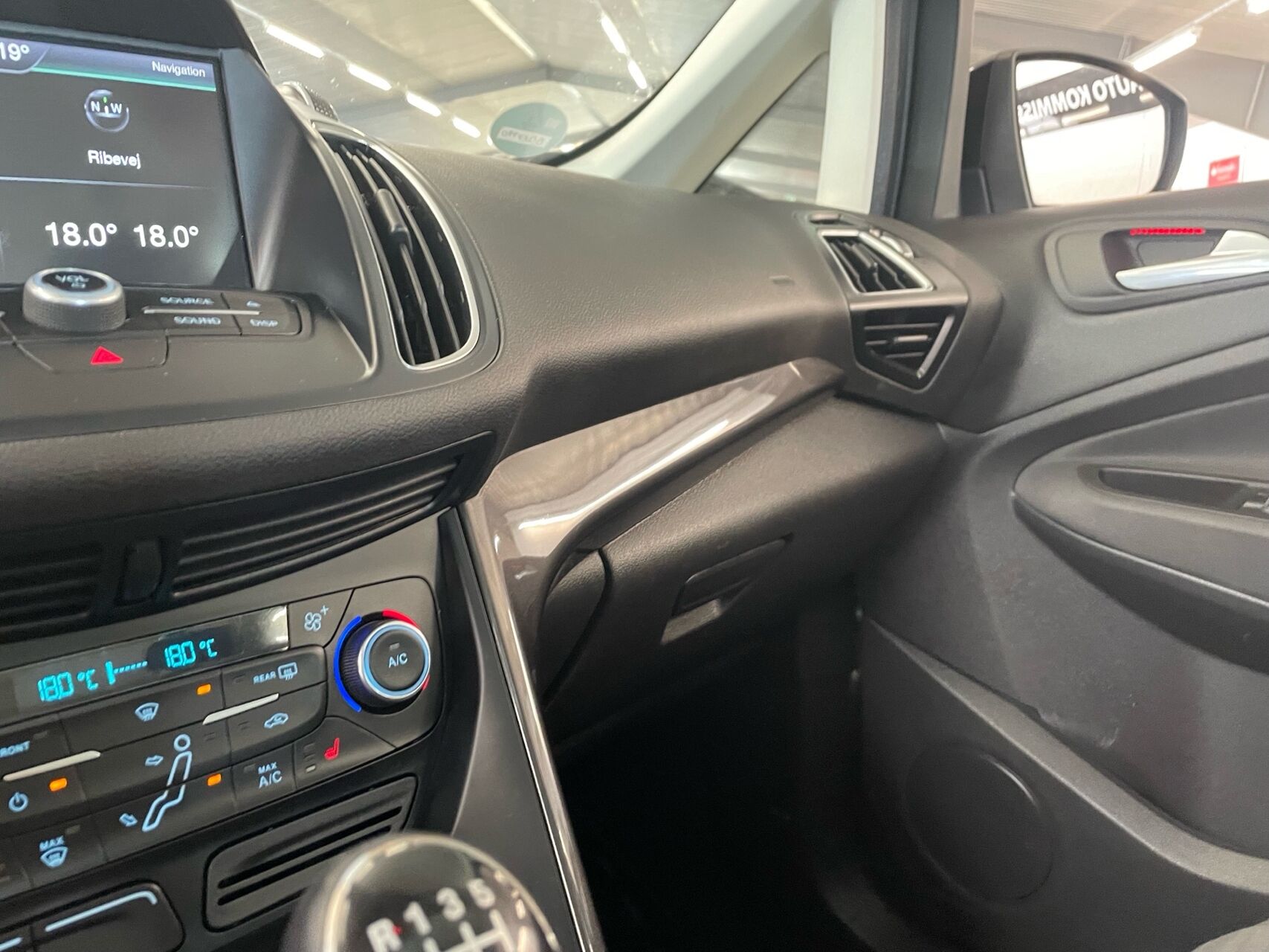 Billede af Ford Grand C-MAX 1,0 EcoBoost Titanium 125HK 6g