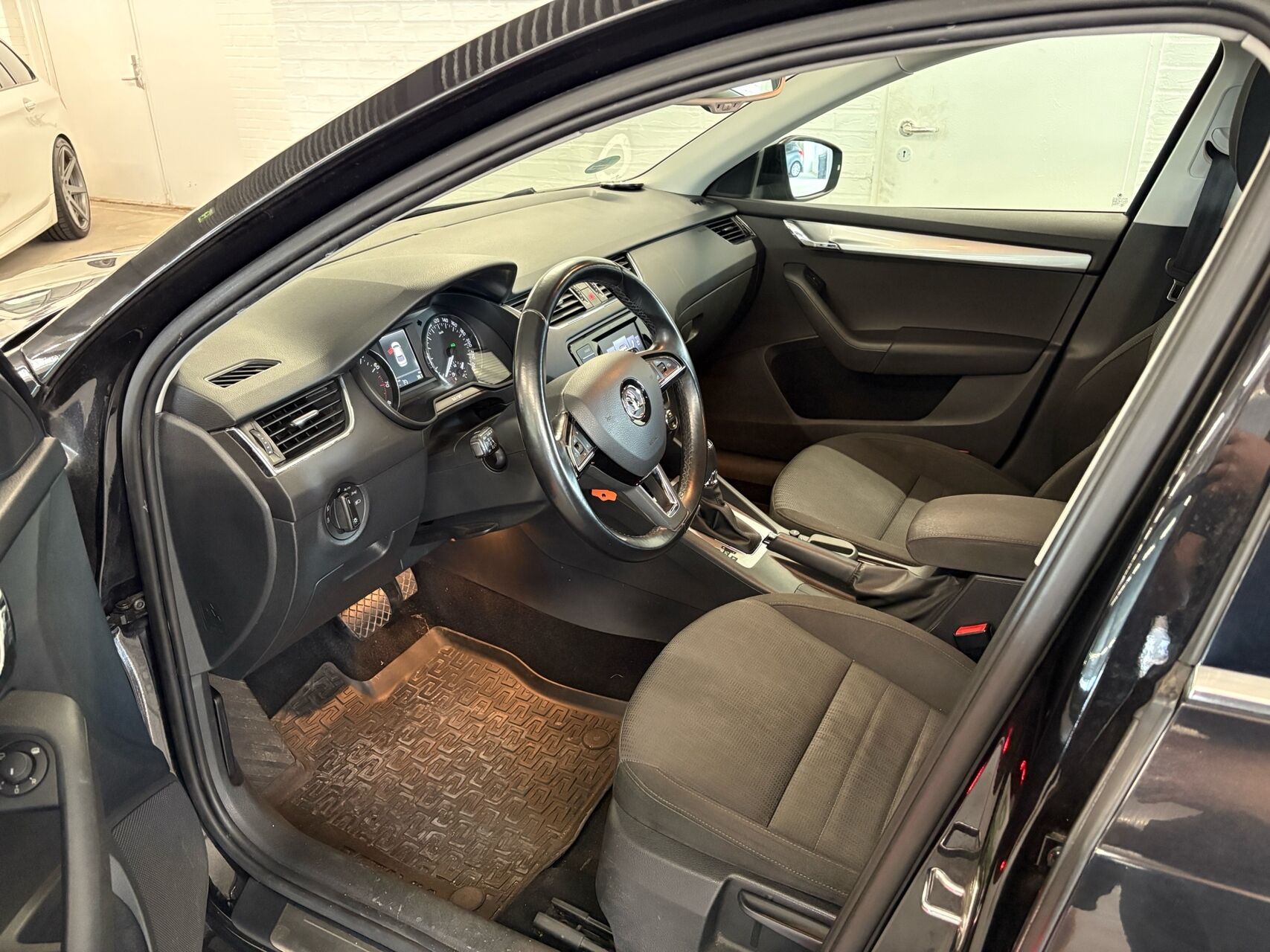 Billede af Skoda Octavia 1,4 TSI Elegance DSG 140HK 5d 7g Aut.