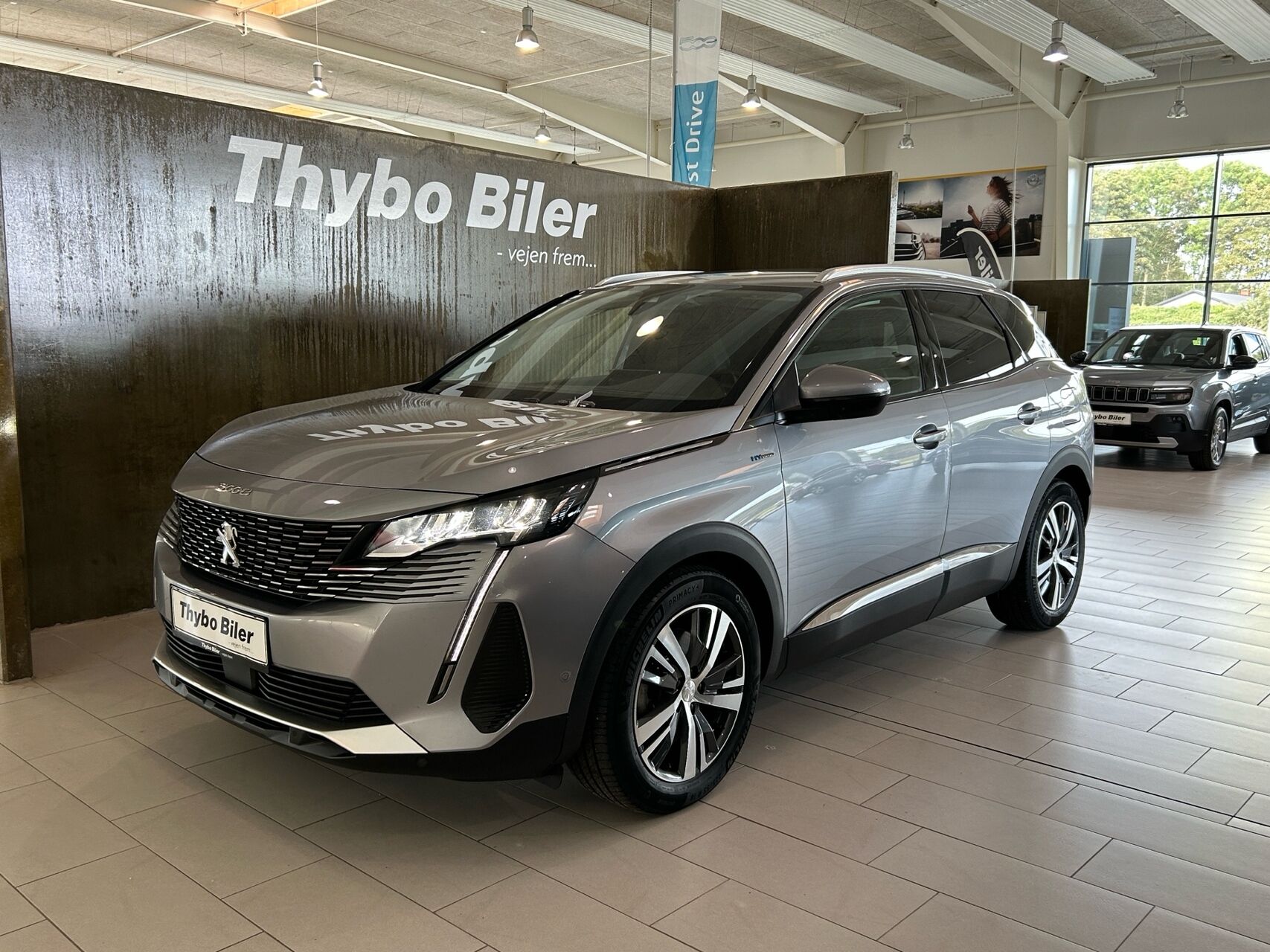 Billede af Peugeot 3008 1,6 PureTech  Plugin-hybrid Allure Pack EAT8 225HK 5d 8g Aut.