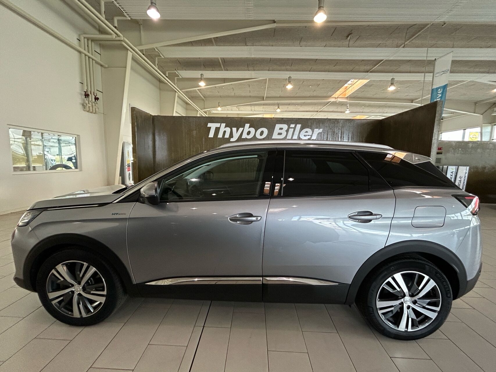 Billede af Peugeot 3008 1,6 PureTech  Plugin-hybrid Allure Pack EAT8 225HK 5d 8g Aut.