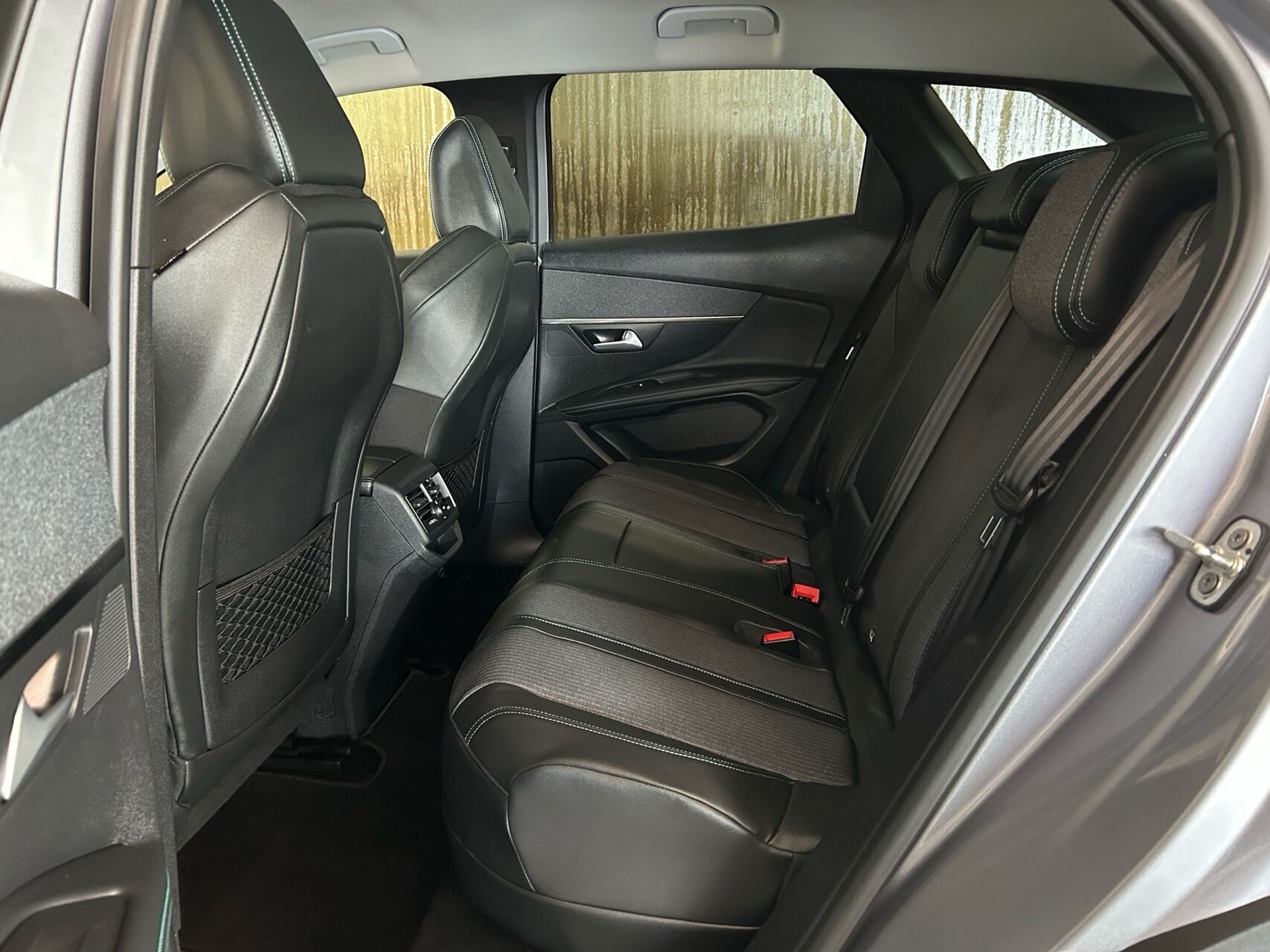 Billede af Peugeot 3008 1,6 PureTech  Plugin-hybrid Allure Pack EAT8 225HK 5d 8g Aut.