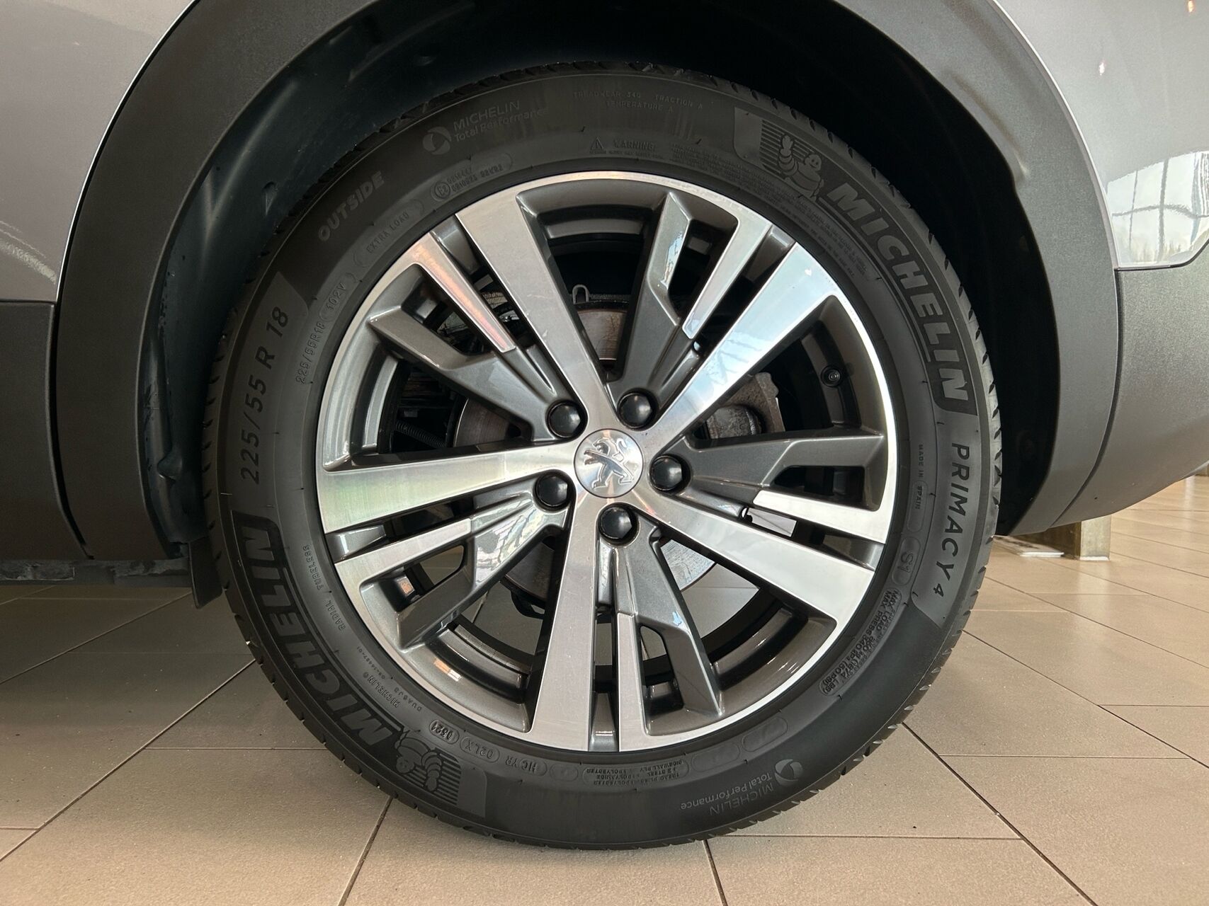 Billede af Peugeot 3008 1,6 PureTech  Plugin-hybrid Allure Pack EAT8 225HK 5d 8g Aut.