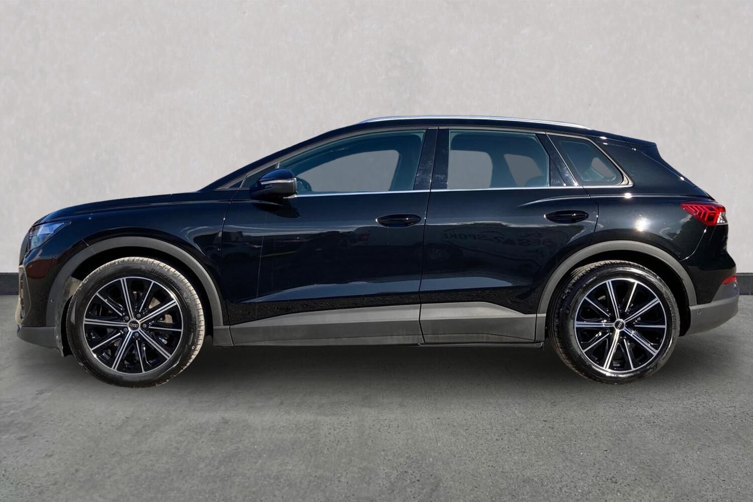 Billede af Audi Q4 45 E-tron Quattro 265HK 5d Aut.