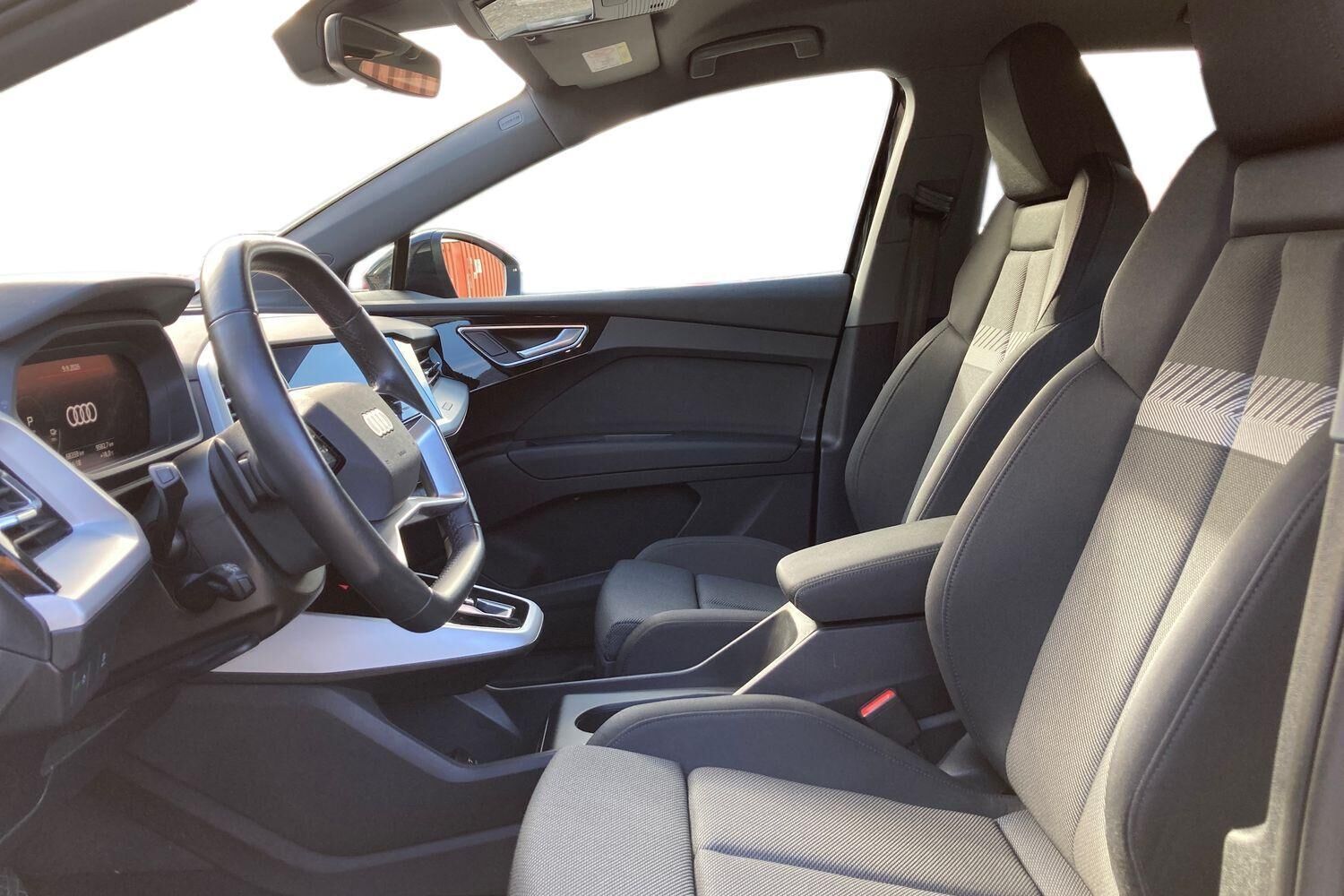 Billede af Audi Q4 45 E-tron Quattro 265HK 5d Aut.