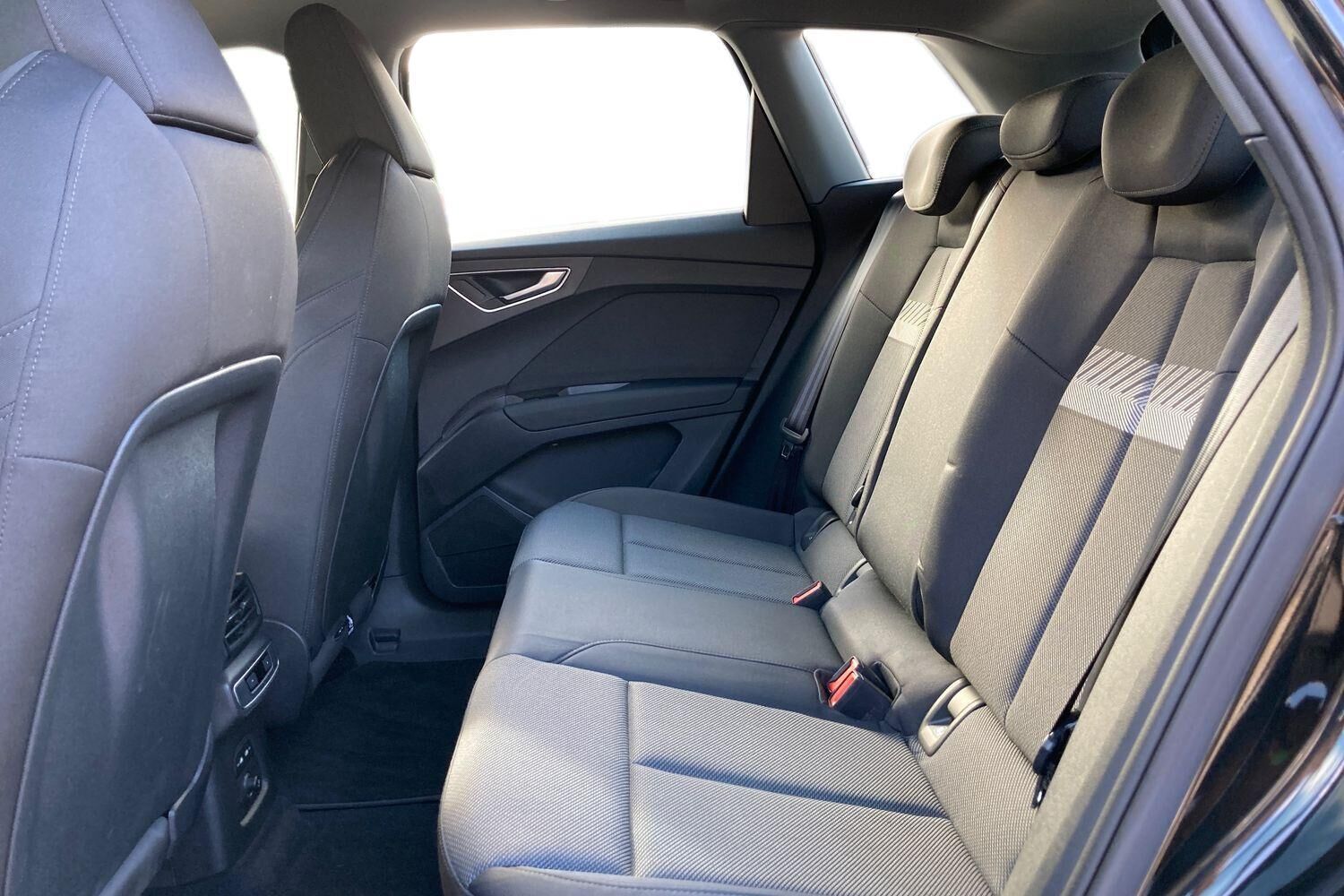 Billede af Audi Q4 45 E-tron Quattro 265HK 5d Aut.