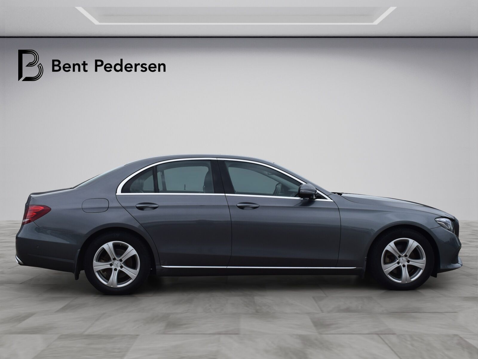 Billede af Mercedes-Benz E220 d 2,0 D AMG Line 9G-Tronic 194HK Aut.