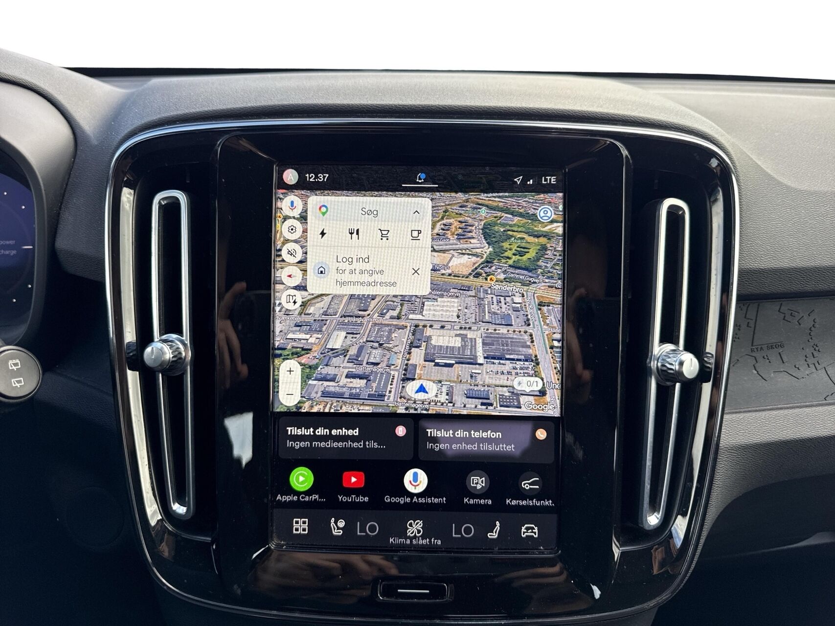 Billede af Volvo XC40 P6 Recharge Core 231HK 5d Aut.