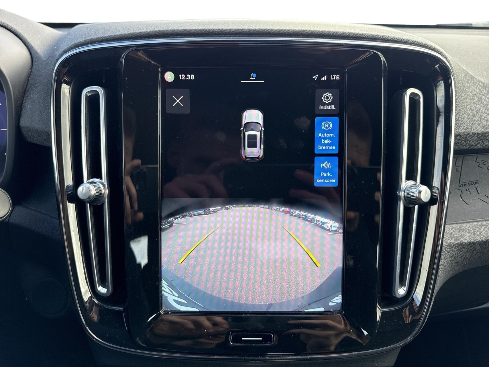Billede af Volvo XC40 P6 Recharge Core 231HK 5d Aut.