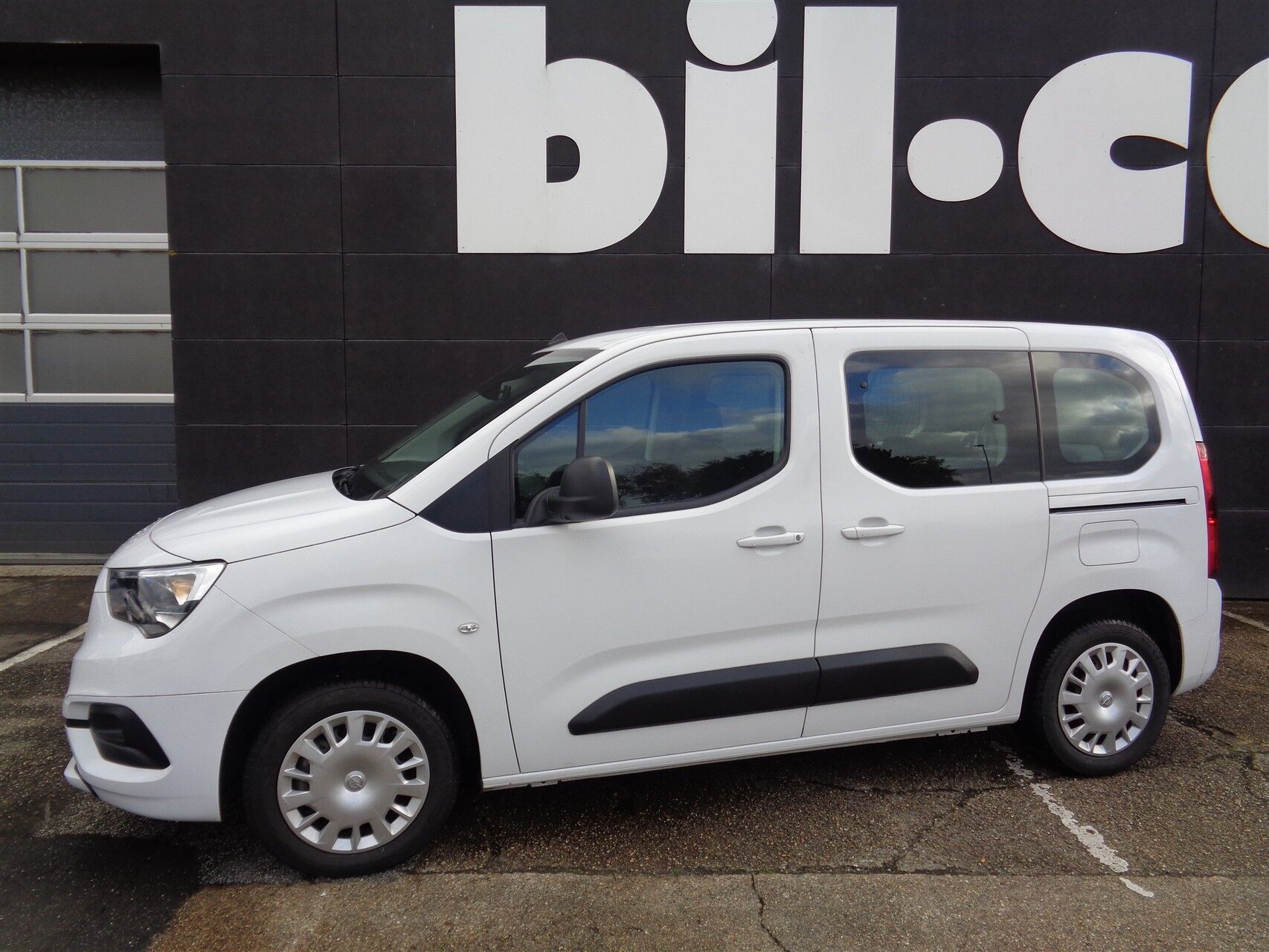 Billede af Opel Combo-e Life L1 EL Edition 136HK Aut.
