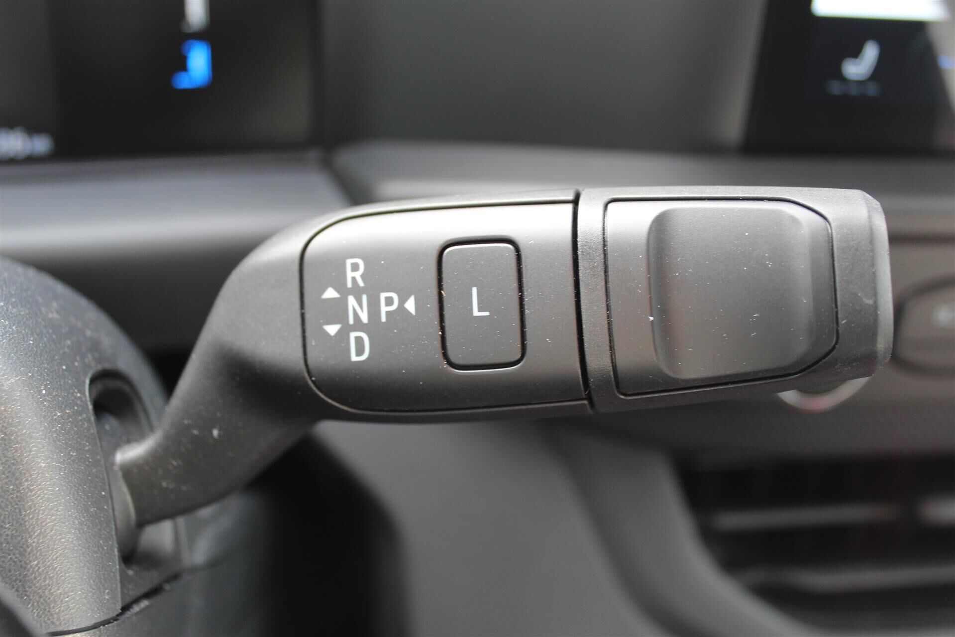 Billede af Ford E-Transit Custom 340 L2H1 EL Trend 136HK Van Aut.