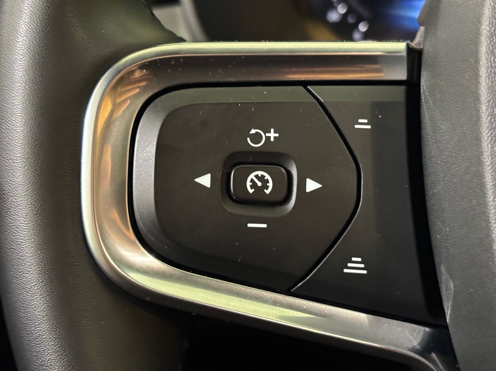 Billede af Volvo C40 Recharge Extended Range Ultimate 252HK 5d Aut.
