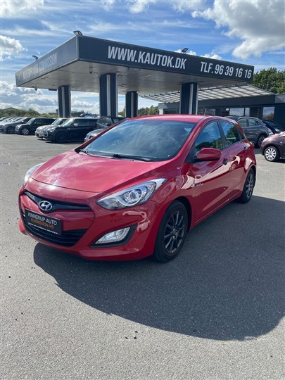 Hyundai i30 1,4 Classic ISG 100HK 5d 6g