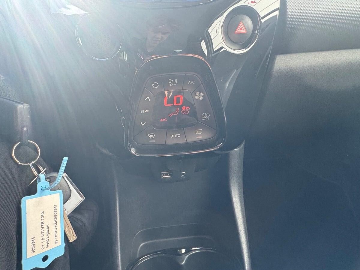 Billede af Citroën C1 1,0 VTi VTR 72HK 5d