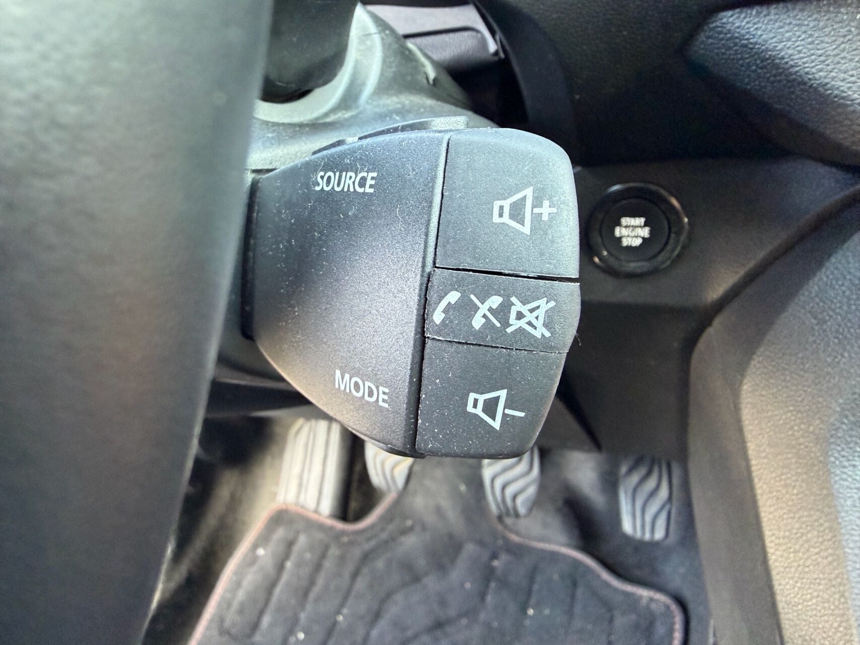 Billede af Dacia Jogger 7 Sæder 1,0 Tce Extreme 110HK 5d 6g