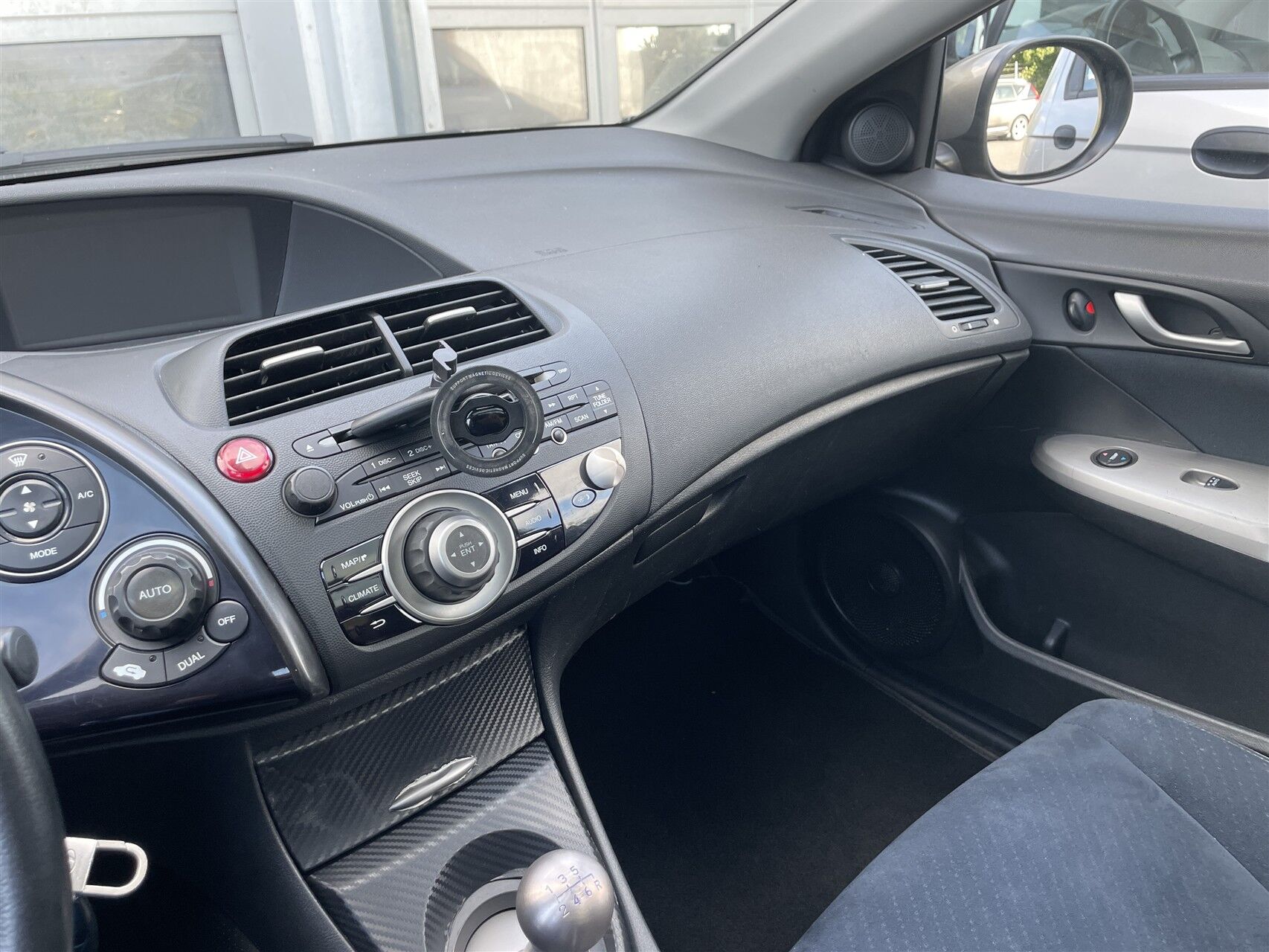 Billede af Honda Civic 1,8 Comfort 140HK 5d 6g
